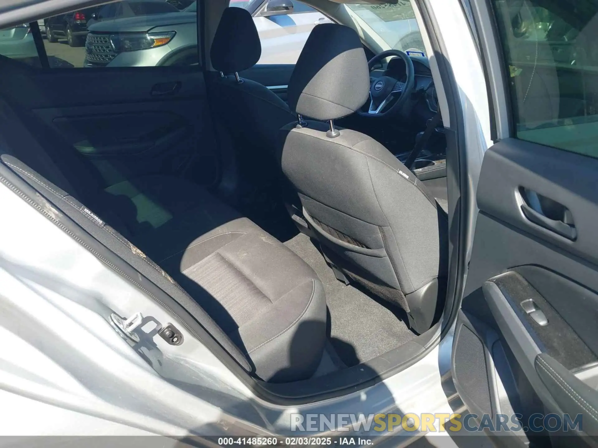 8 Photograph of a damaged car 1N4BL4DV7PN333490 NISSAN ALTIMA 2023