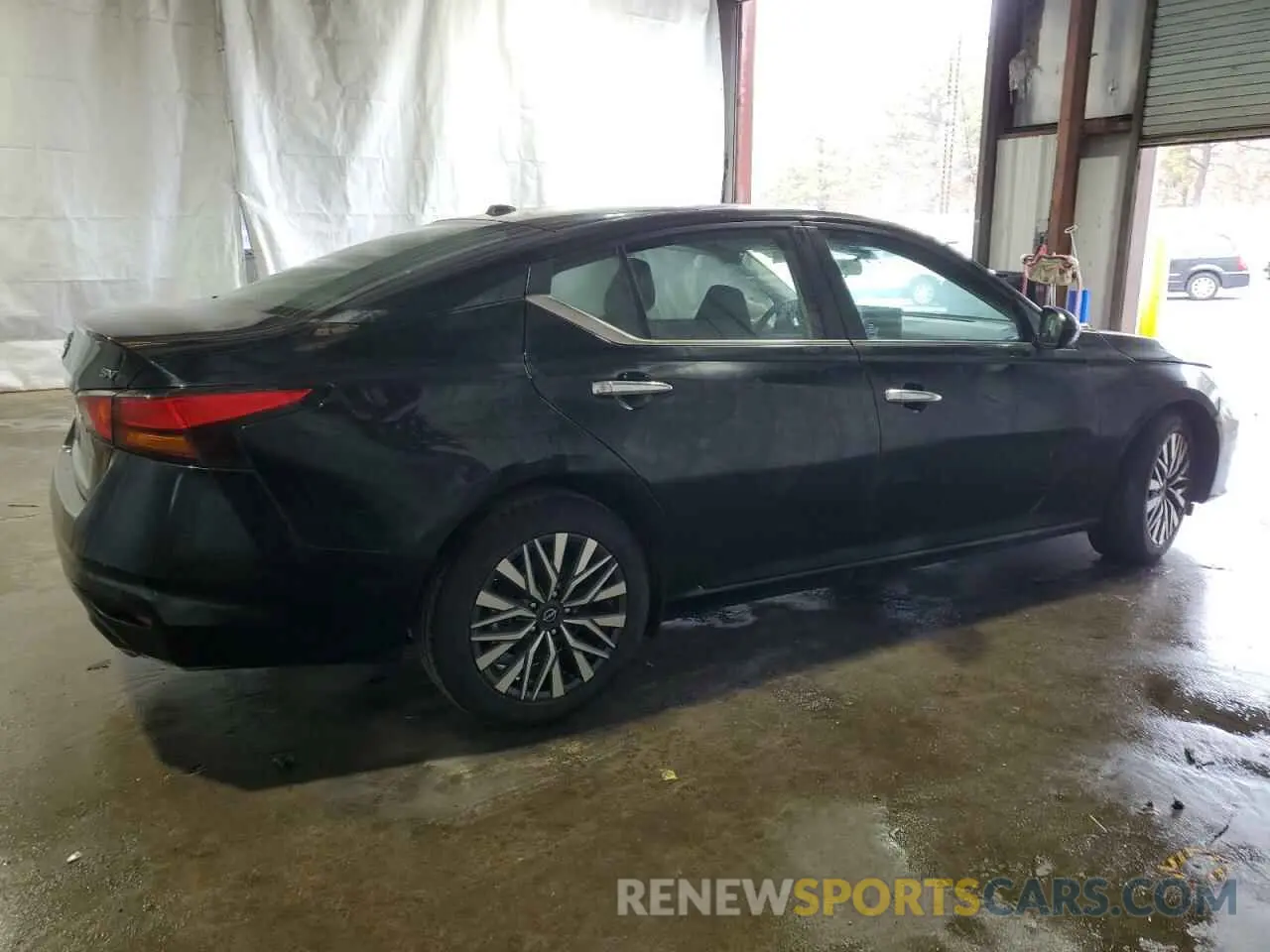 3 Photograph of a damaged car 1N4BL4DV7PN353299 NISSAN ALTIMA 2023
