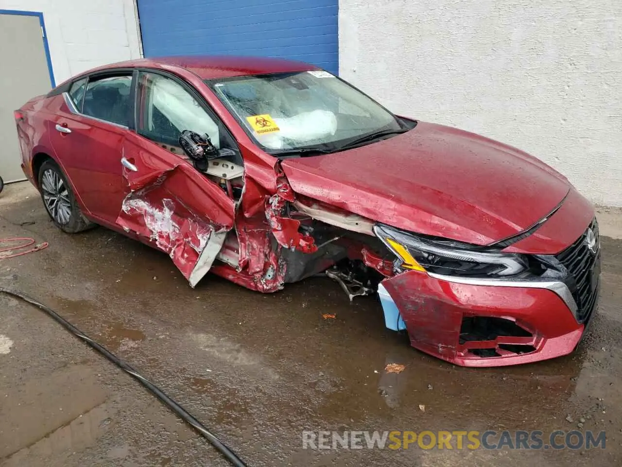 4 Photograph of a damaged car 1N4BL4DV7PN367171 NISSAN ALTIMA 2023