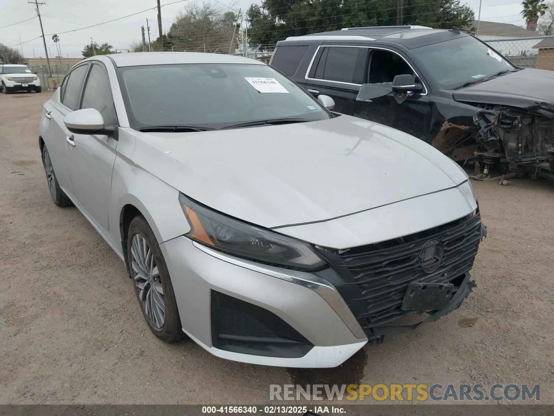 1 Photograph of a damaged car 1N4BL4DV7PN399537 NISSAN ALTIMA 2023