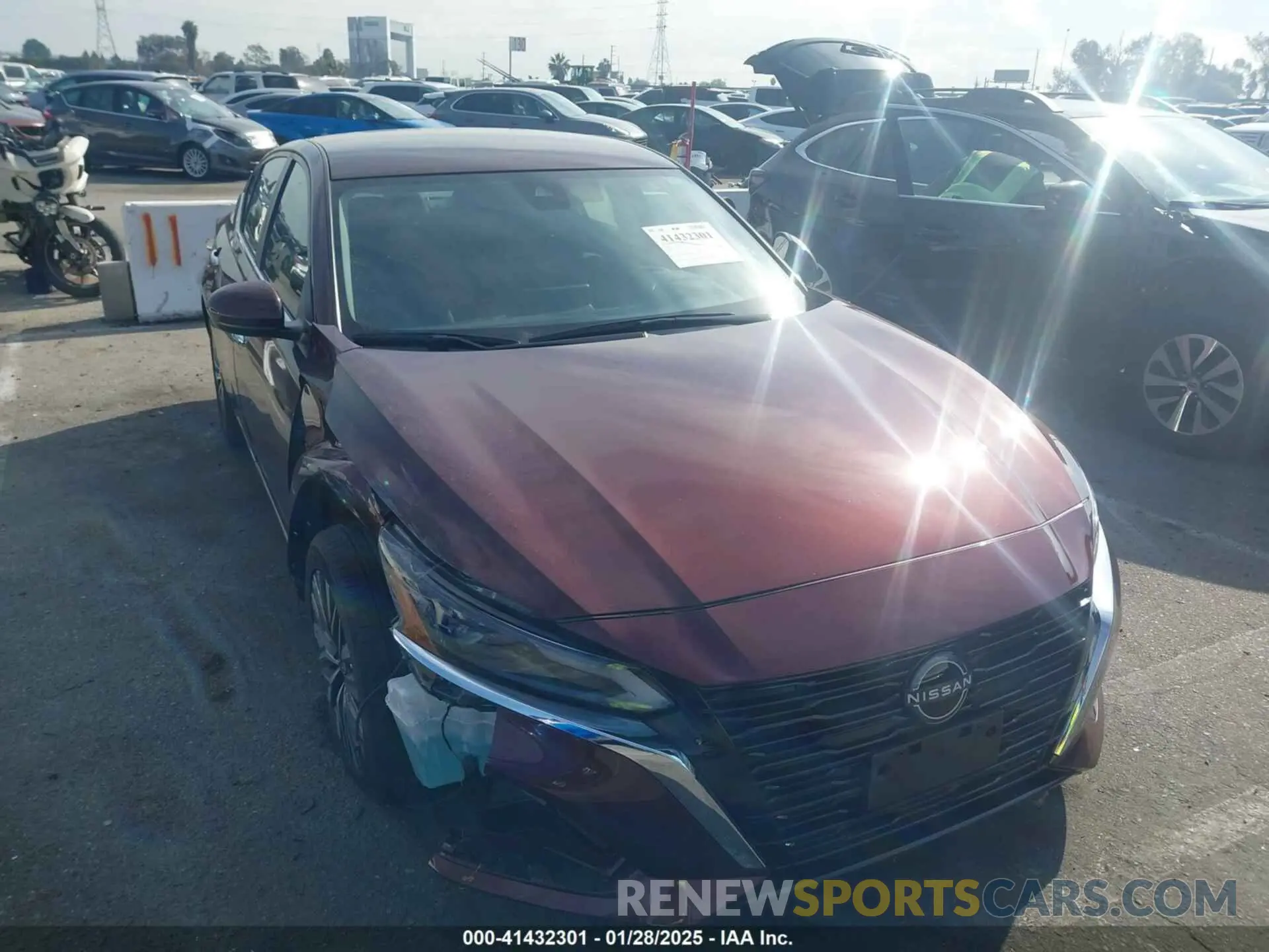 1 Photograph of a damaged car 1N4BL4DV7PN421505 NISSAN ALTIMA 2023