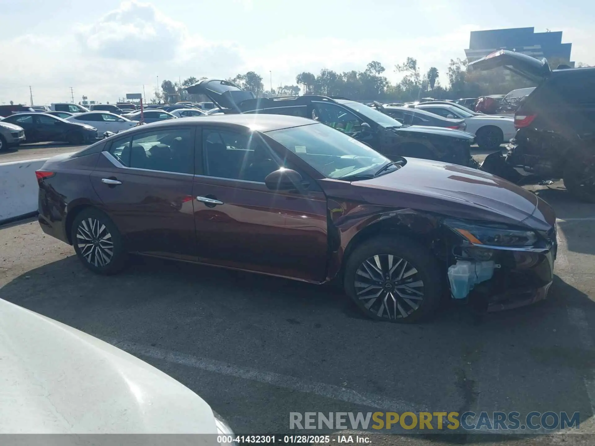 13 Photograph of a damaged car 1N4BL4DV7PN421505 NISSAN ALTIMA 2023