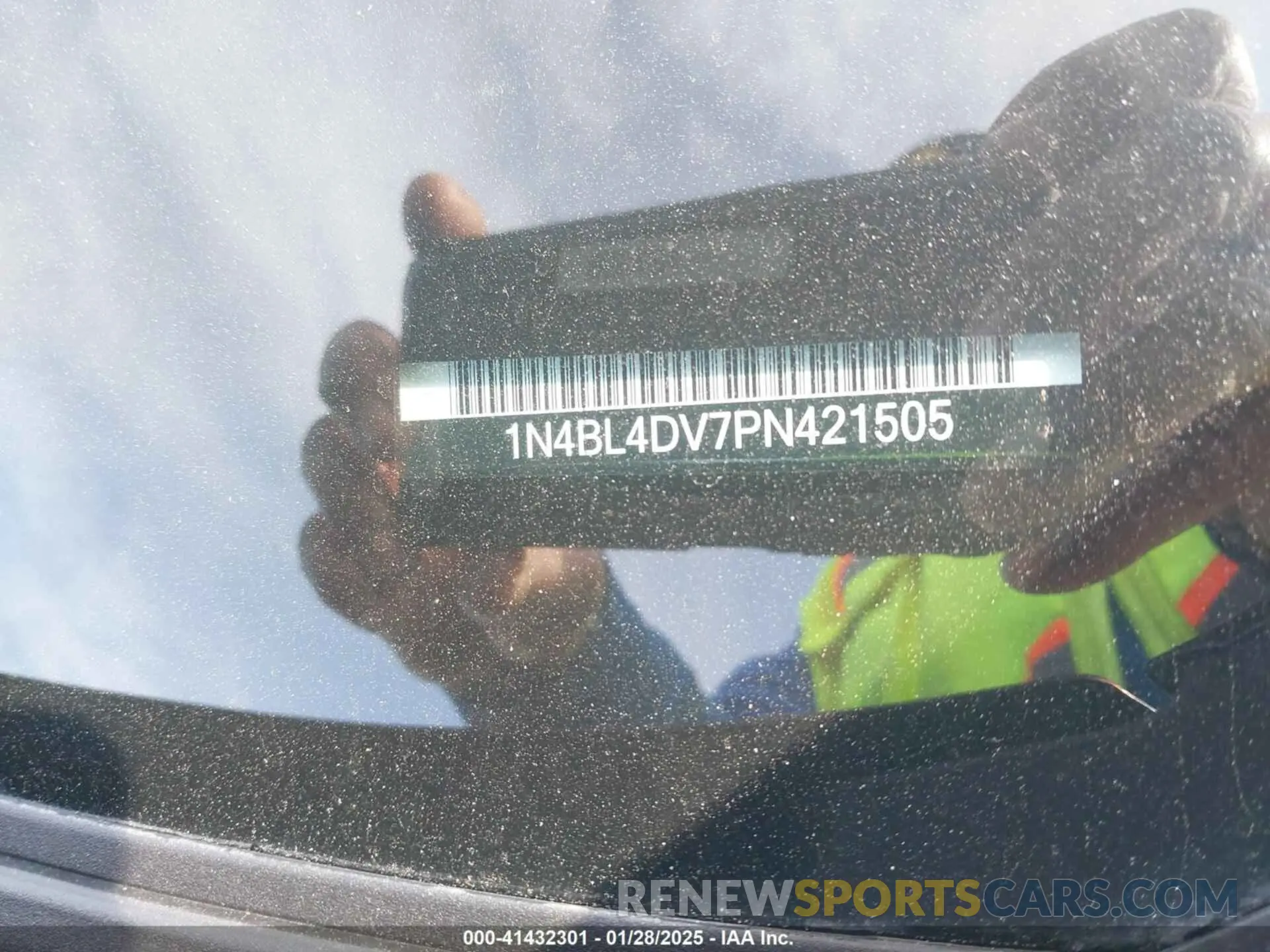 9 Photograph of a damaged car 1N4BL4DV7PN421505 NISSAN ALTIMA 2023