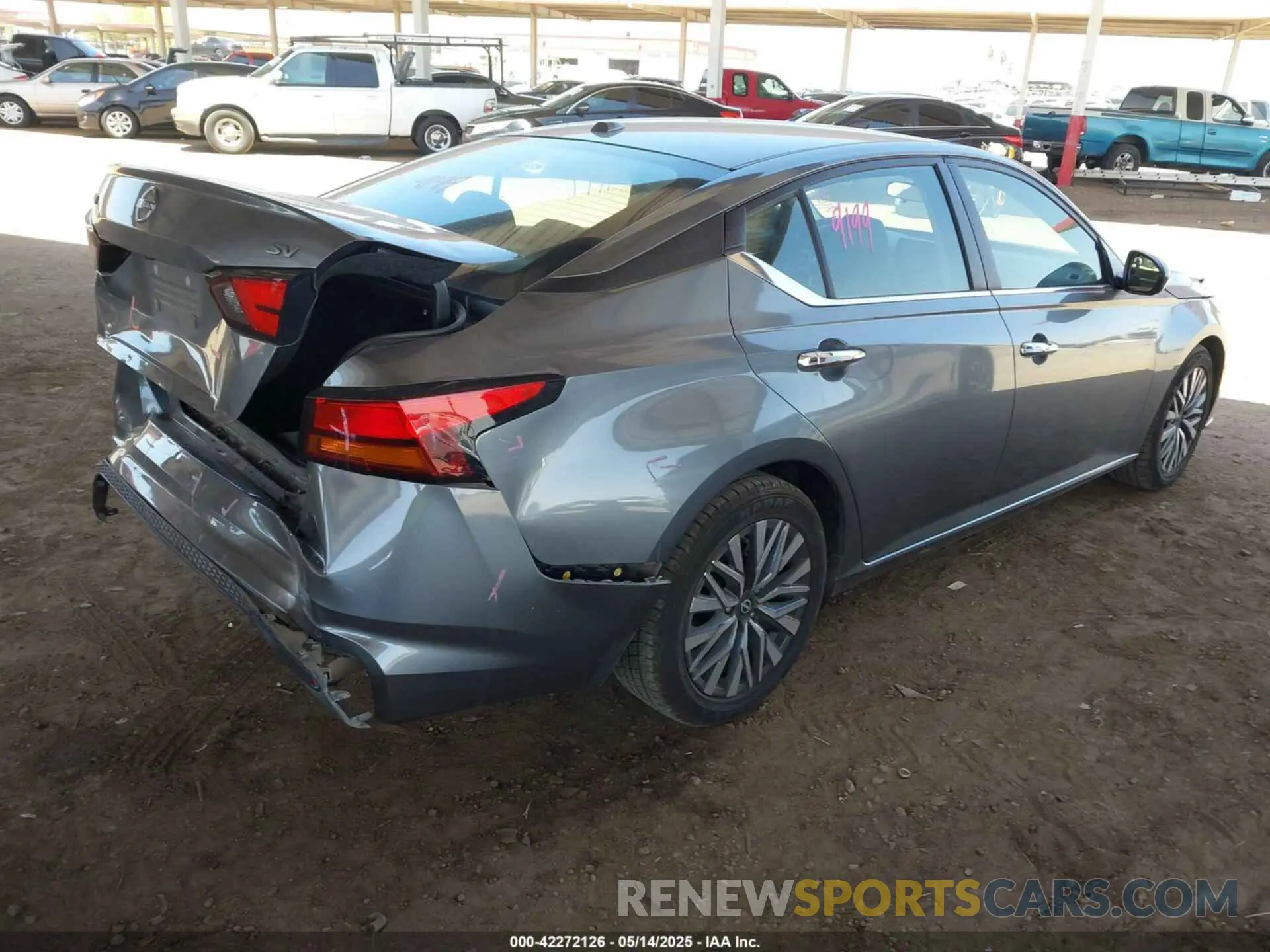 4 Photograph of a damaged car 1N4BL4DV8PN325253 NISSAN ALTIMA 2023