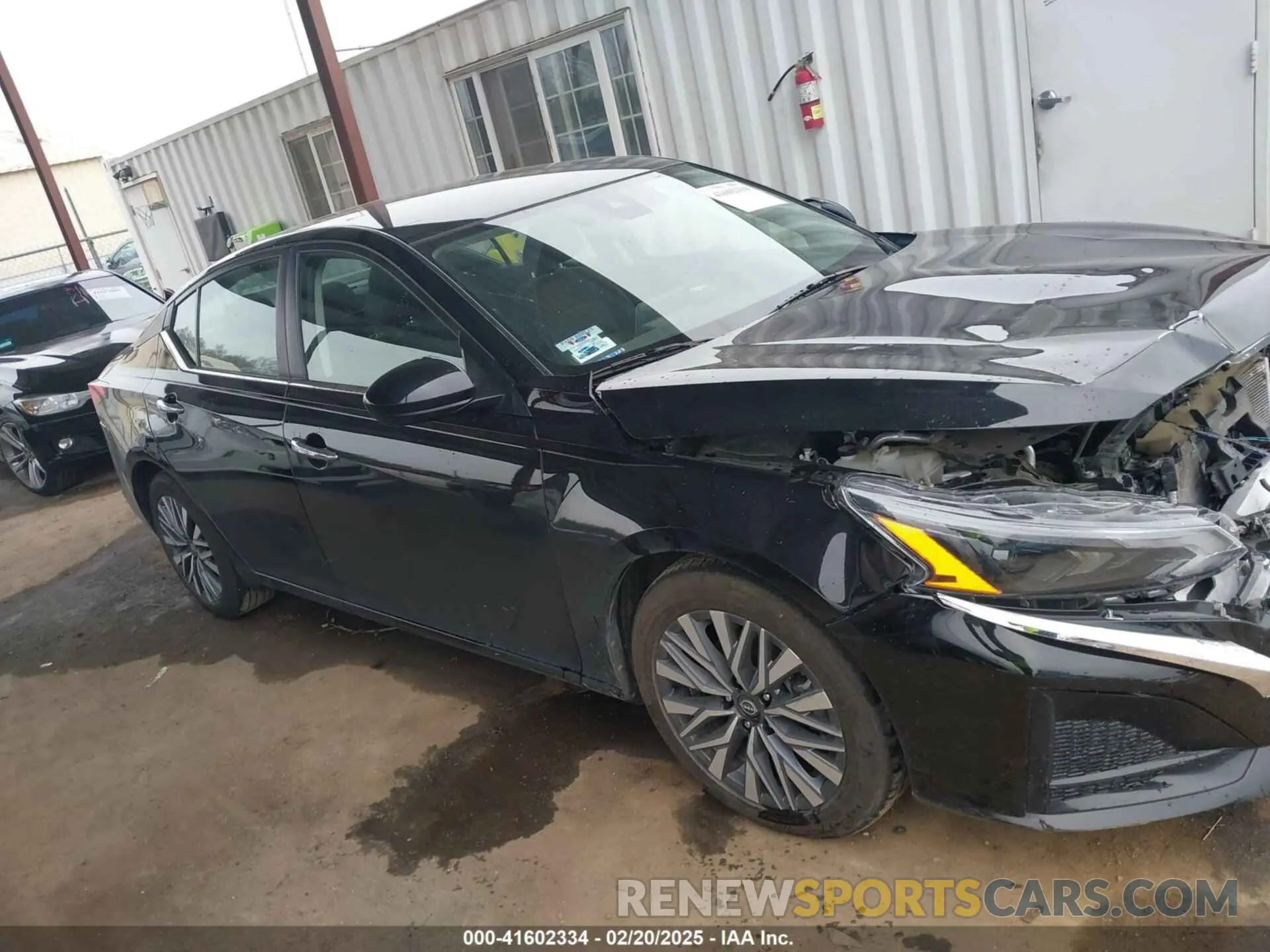 14 Photograph of a damaged car 1N4BL4DV8PN349360 NISSAN ALTIMA 2023