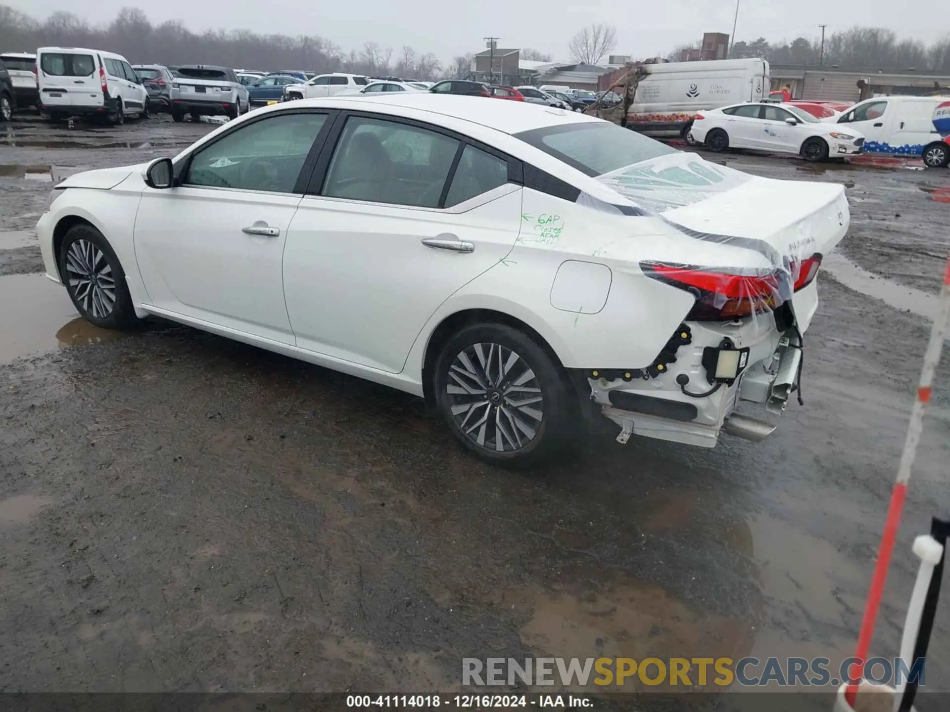 3 Photograph of a damaged car 1N4BL4DV9PN303858 NISSAN ALTIMA 2023