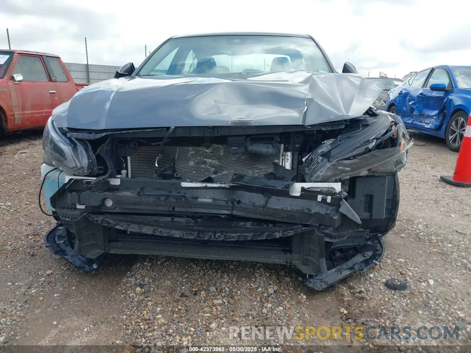 6 Photograph of a damaged car 1N4BL4DV9PN329053 NISSAN ALTIMA 2023
