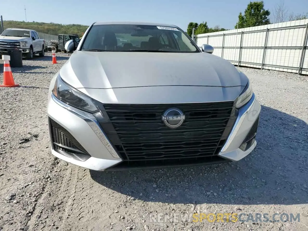 5 Photograph of a damaged car 1N4BL4DV9PN372582 NISSAN ALTIMA 2023