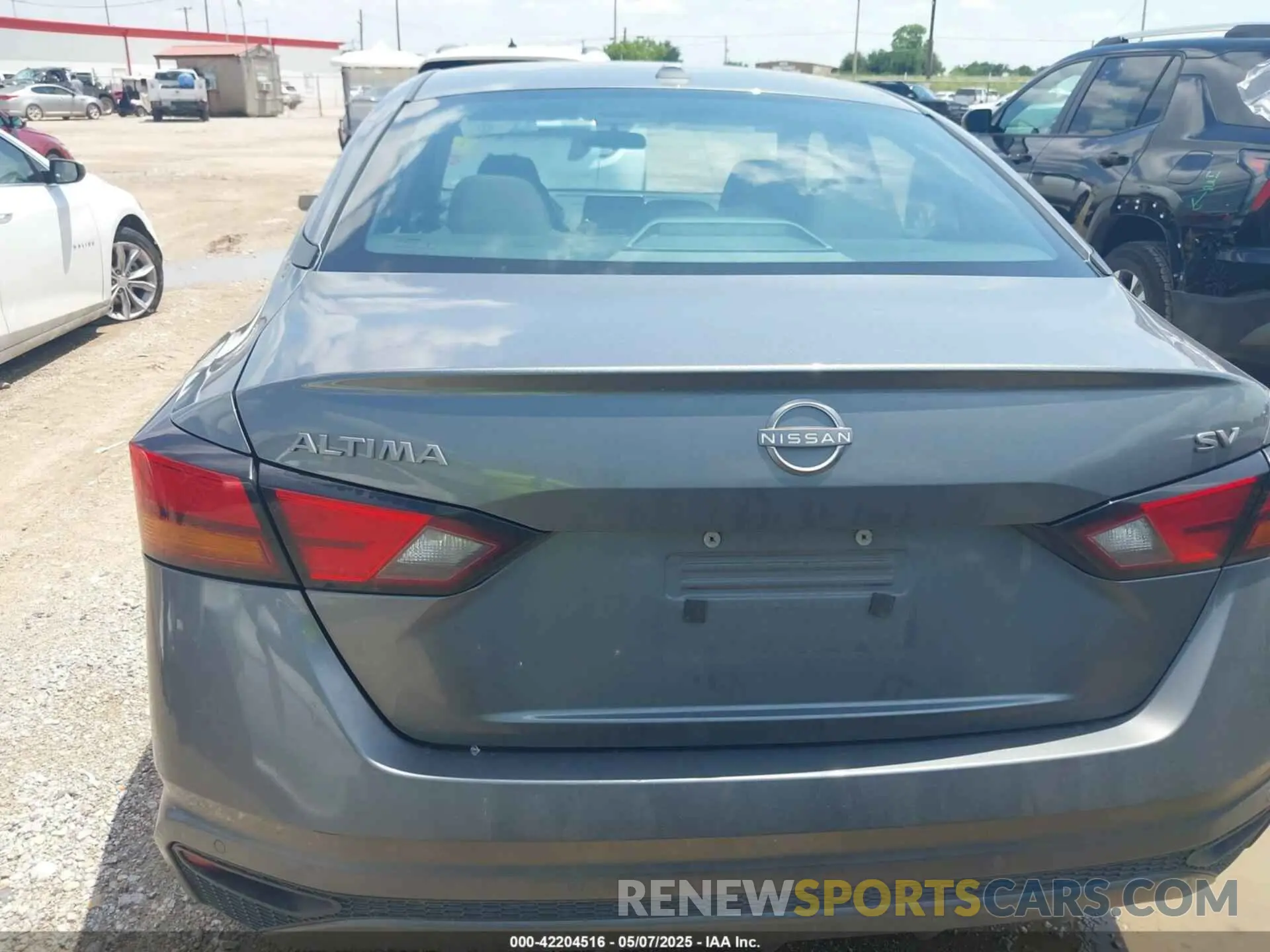 16 Photograph of a damaged car 1N4BL4DV9PN389995 NISSAN ALTIMA 2023