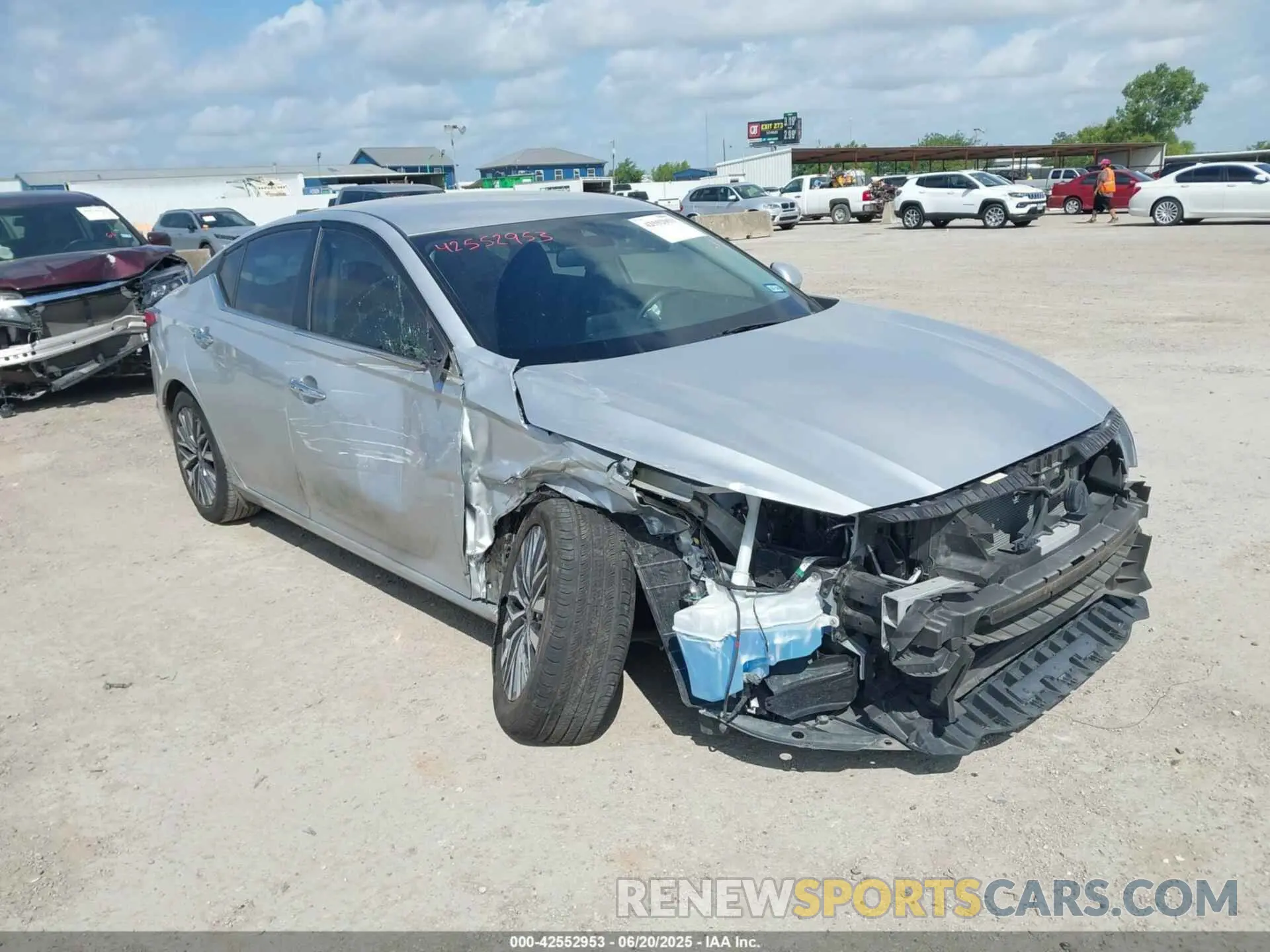 6 Photograph of a damaged car 1N4BL4DV9PN424258 NISSAN ALTIMA 2023