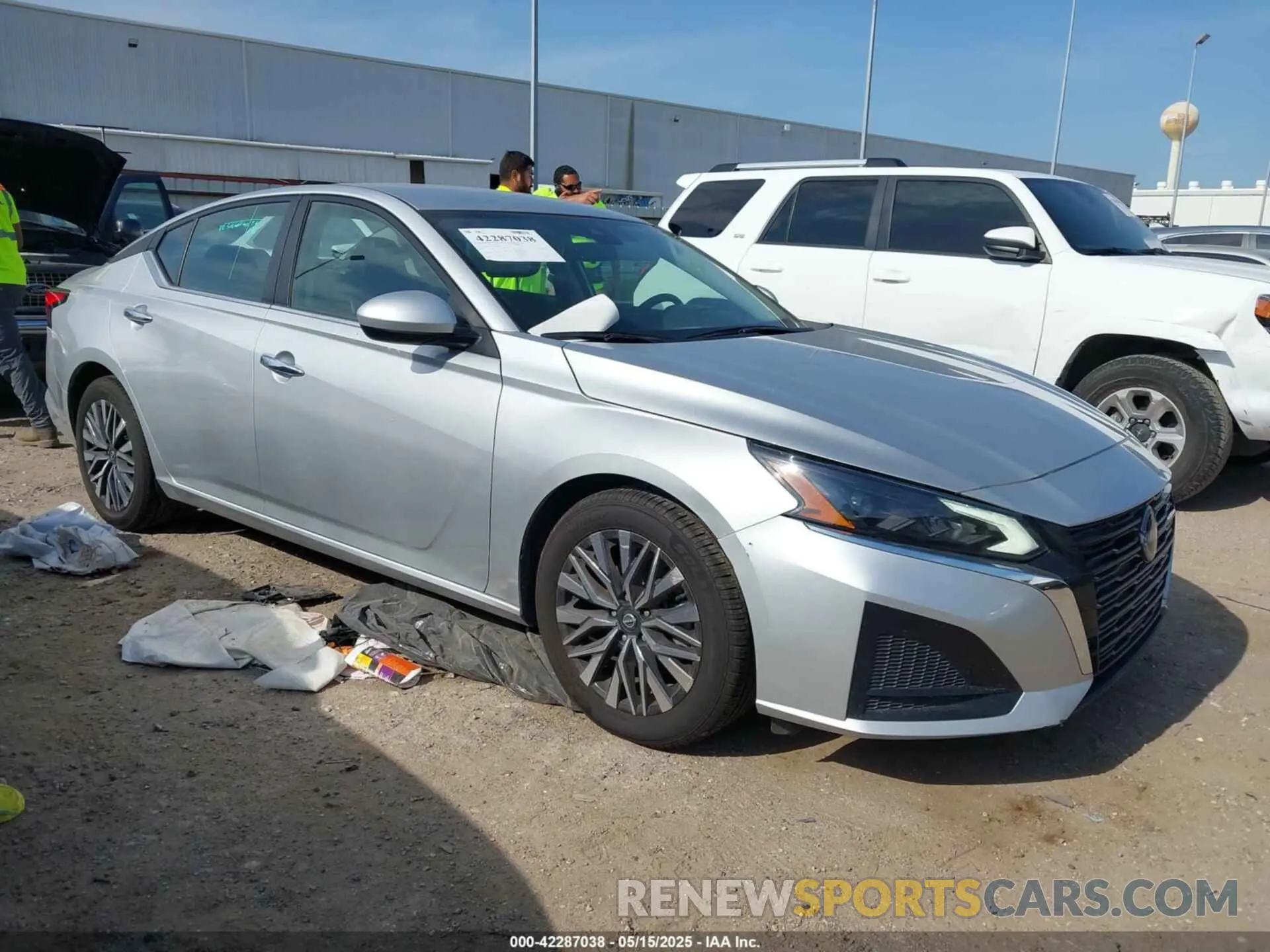1 Photograph of a damaged car 1N4BL4DVXPN306834 NISSAN ALTIMA 2023