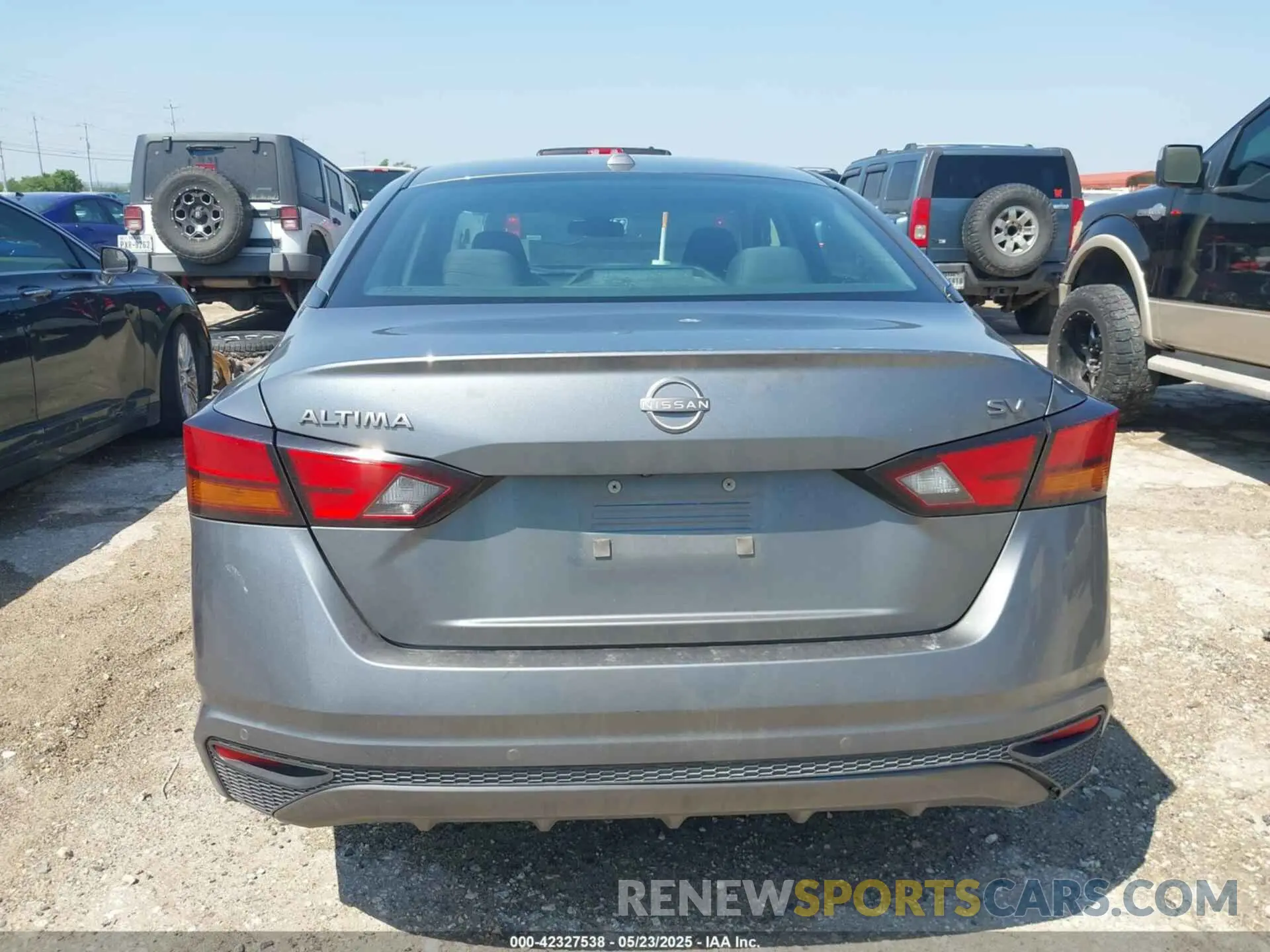 16 Photograph of a damaged car 1N4BL4DVXPN324993 NISSAN ALTIMA 2023