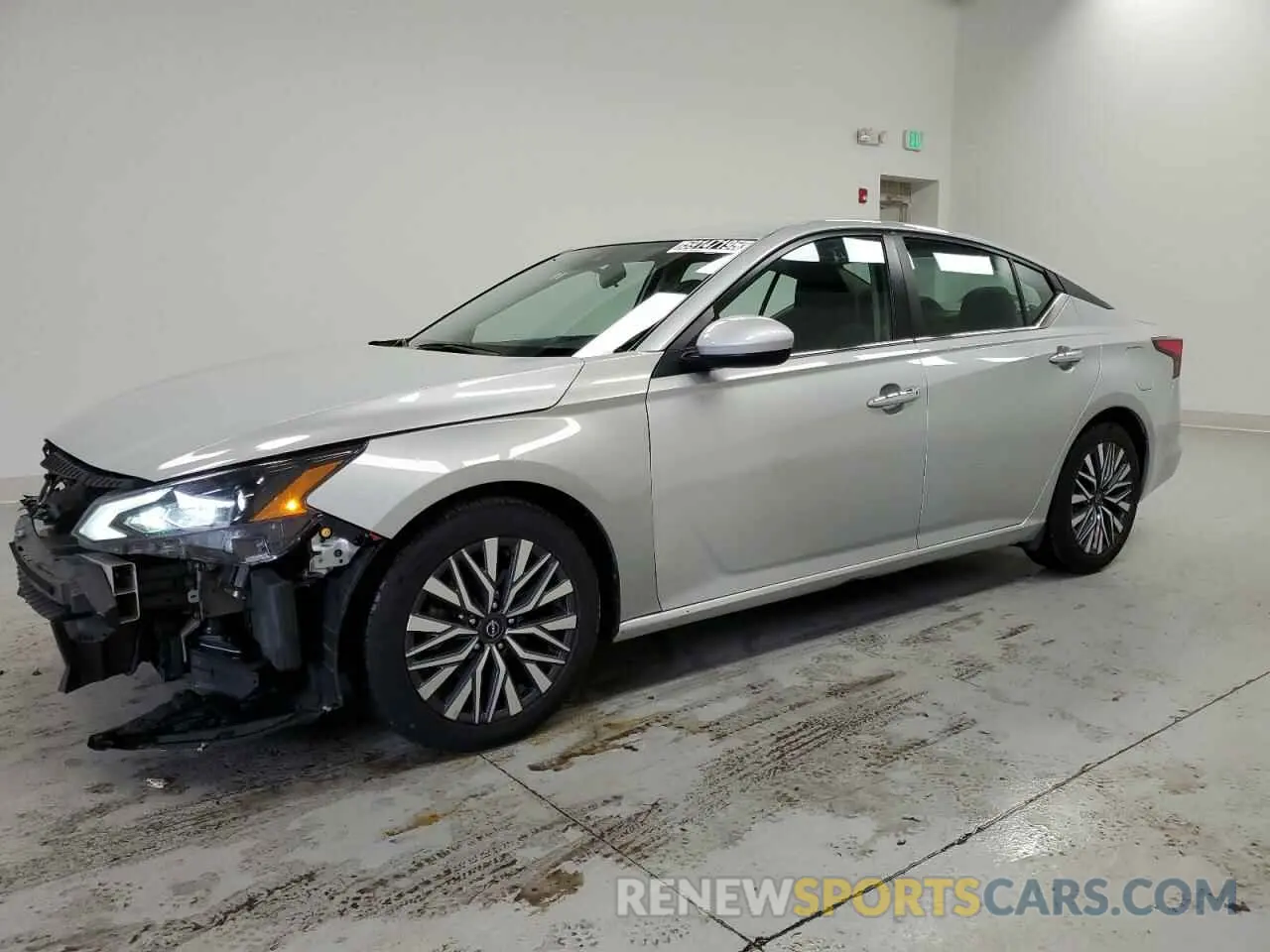 1 Photograph of a damaged car 1N4BL4DVXPN333421 NISSAN ALTIMA 2023