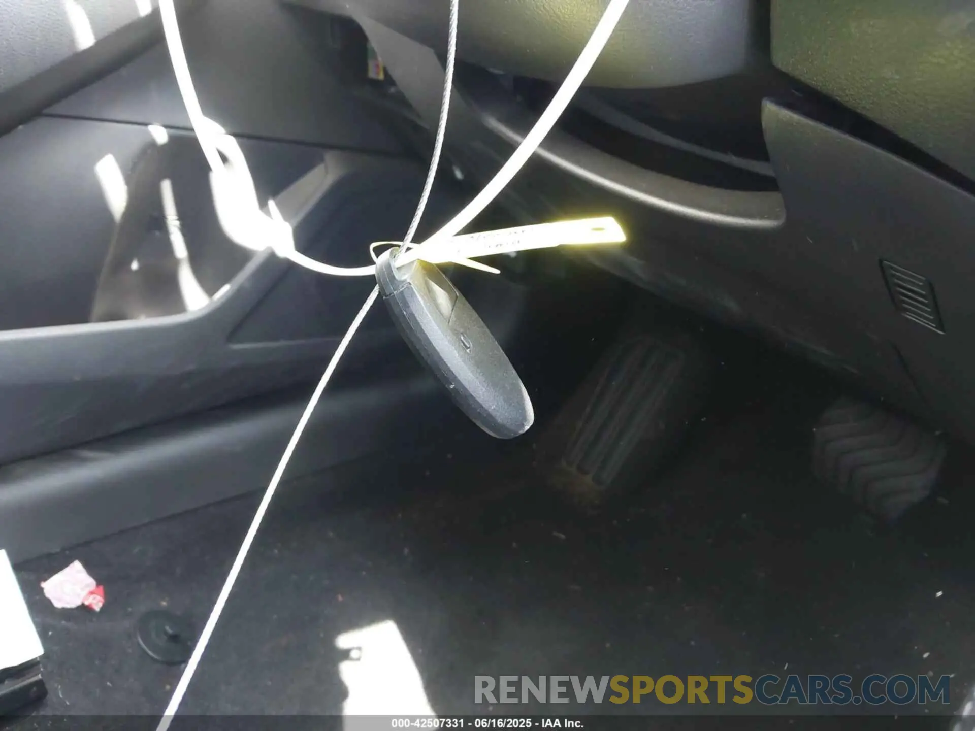 11 Photograph of a damaged car 1N4BL4DVXPN353118 NISSAN ALTIMA 2023
