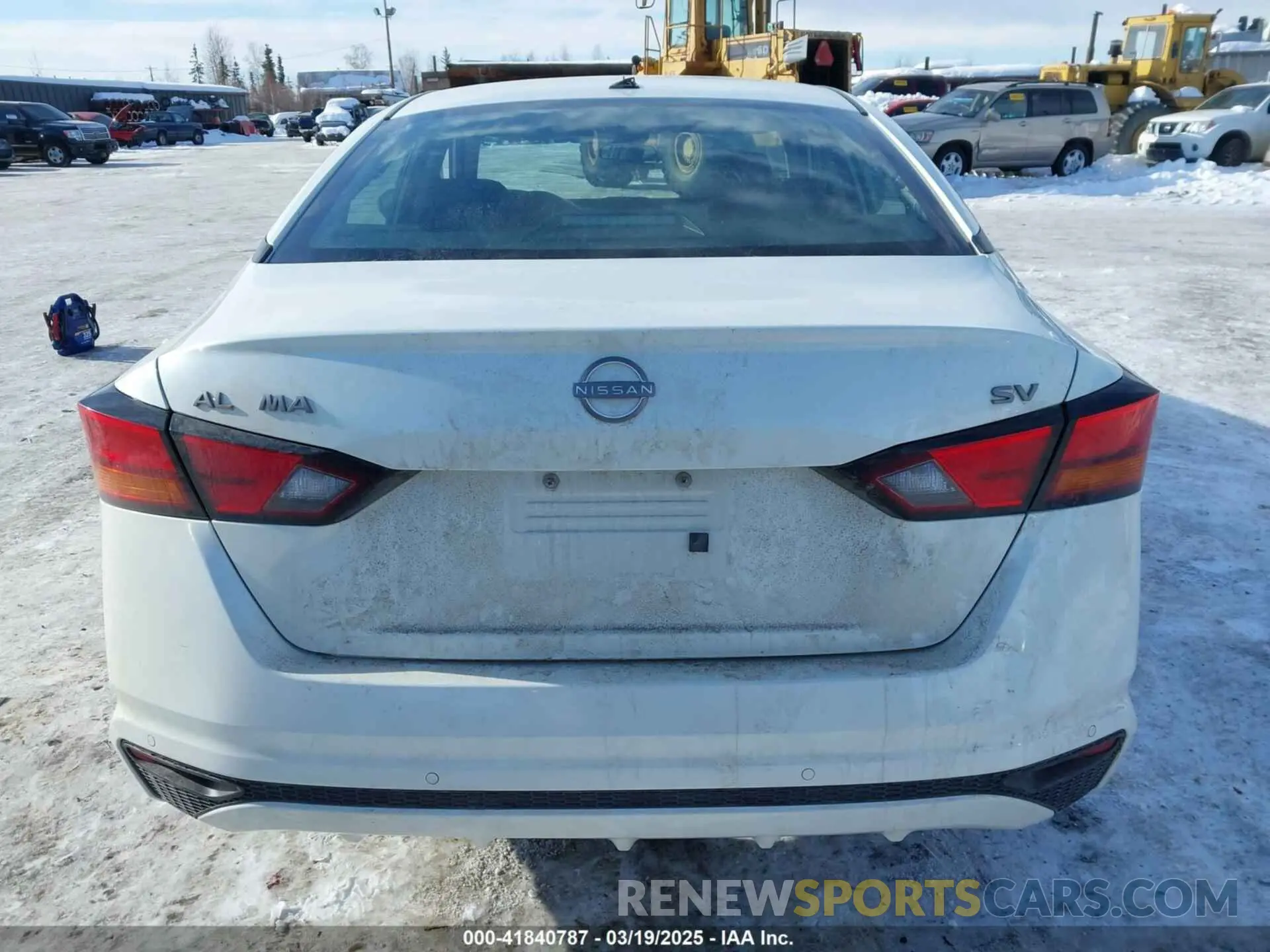 15 Photograph of a damaged car 1N4BL4DVXPN367956 NISSAN ALTIMA 2023