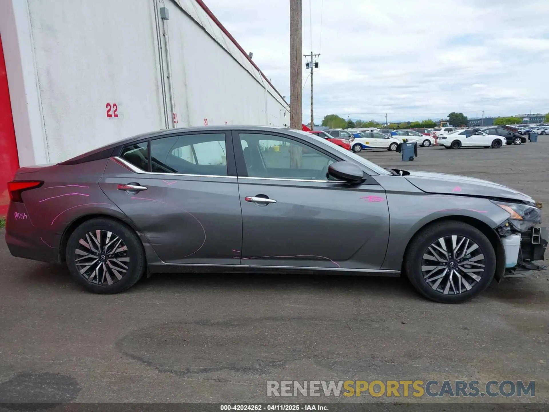 13 Photograph of a damaged car 1N4BL4DVXPN375927 NISSAN ALTIMA 2023