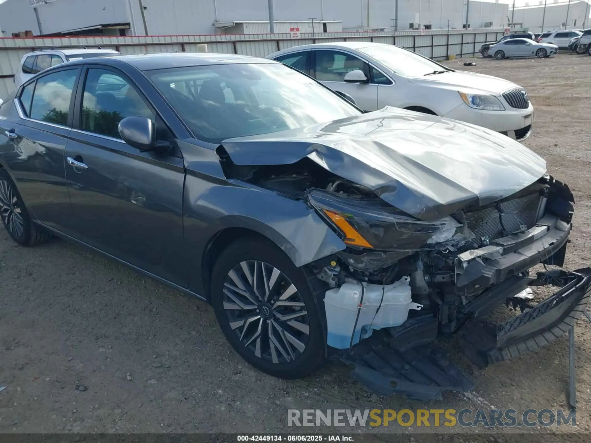 1 Photograph of a damaged car 1N4BL4DVXPN392033 NISSAN ALTIMA 2023