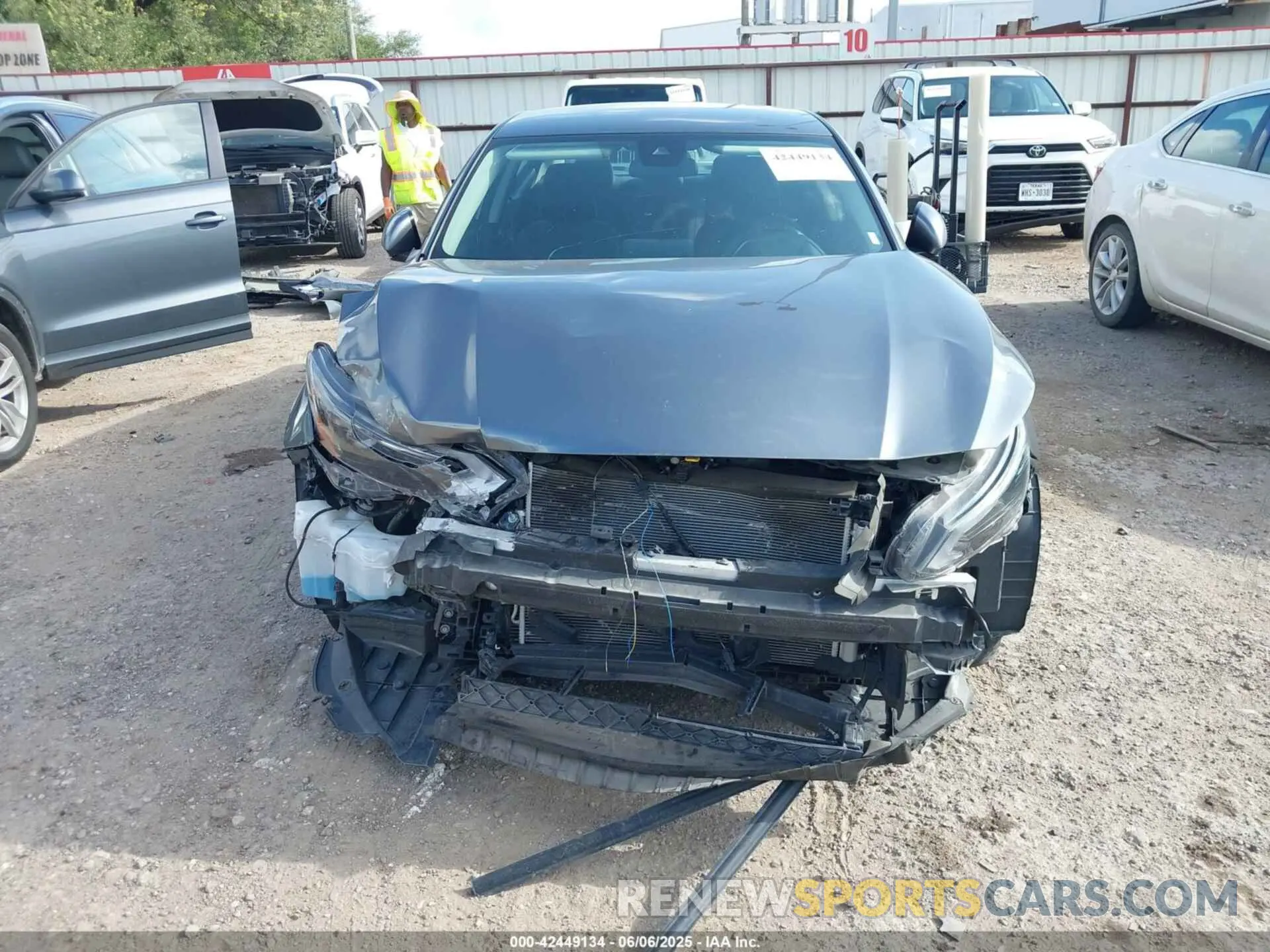 13 Photograph of a damaged car 1N4BL4DVXPN392033 NISSAN ALTIMA 2023