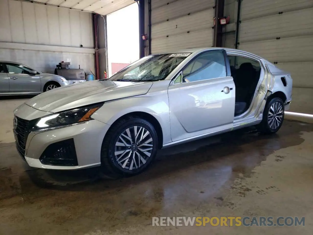1 Photograph of a damaged car 1N4BL4DW1PN320131 NISSAN ALTIMA 2023