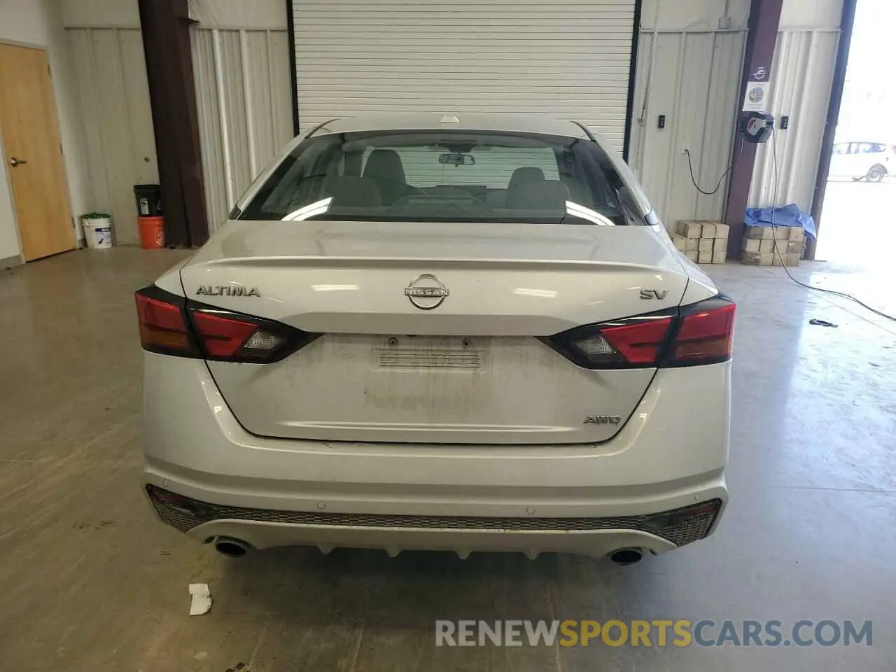 6 Photograph of a damaged car 1N4BL4DW1PN369782 NISSAN ALTIMA 2023