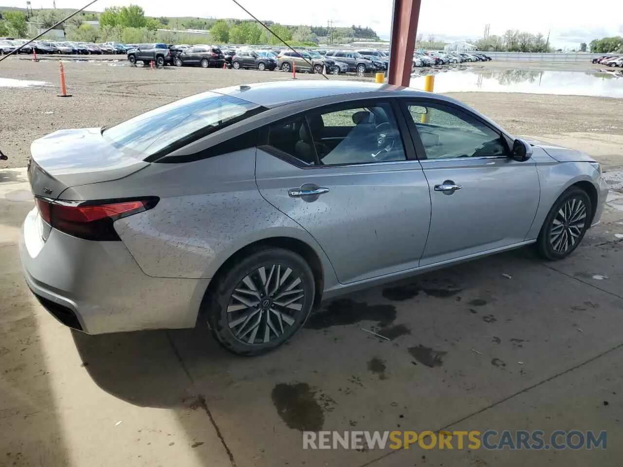 3 Photograph of a damaged car 1N4BL4DW2PN327430 NISSAN ALTIMA 2023