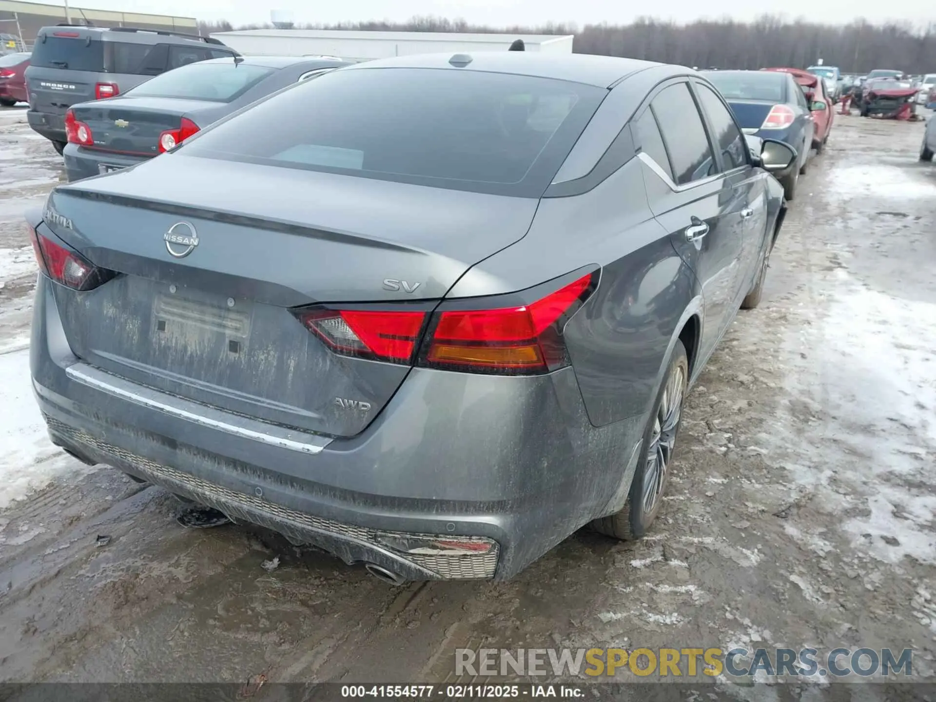 4 Photograph of a damaged car 1N4BL4DW4PN393817 NISSAN ALTIMA 2023