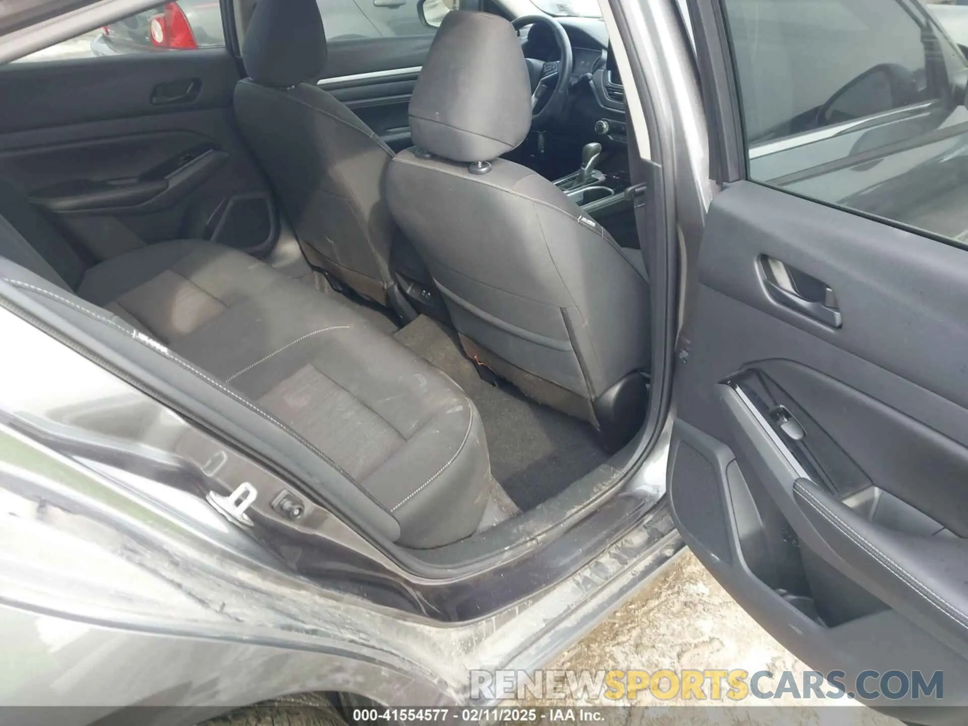 8 Photograph of a damaged car 1N4BL4DW4PN393817 NISSAN ALTIMA 2023