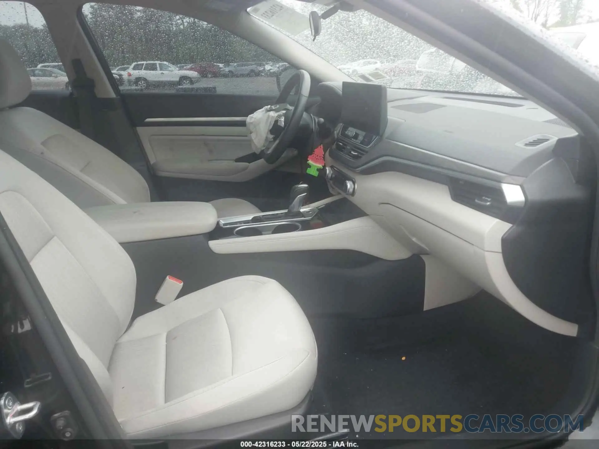 5 Photograph of a damaged car 1N4BL4DW5PN309312 NISSAN ALTIMA 2023