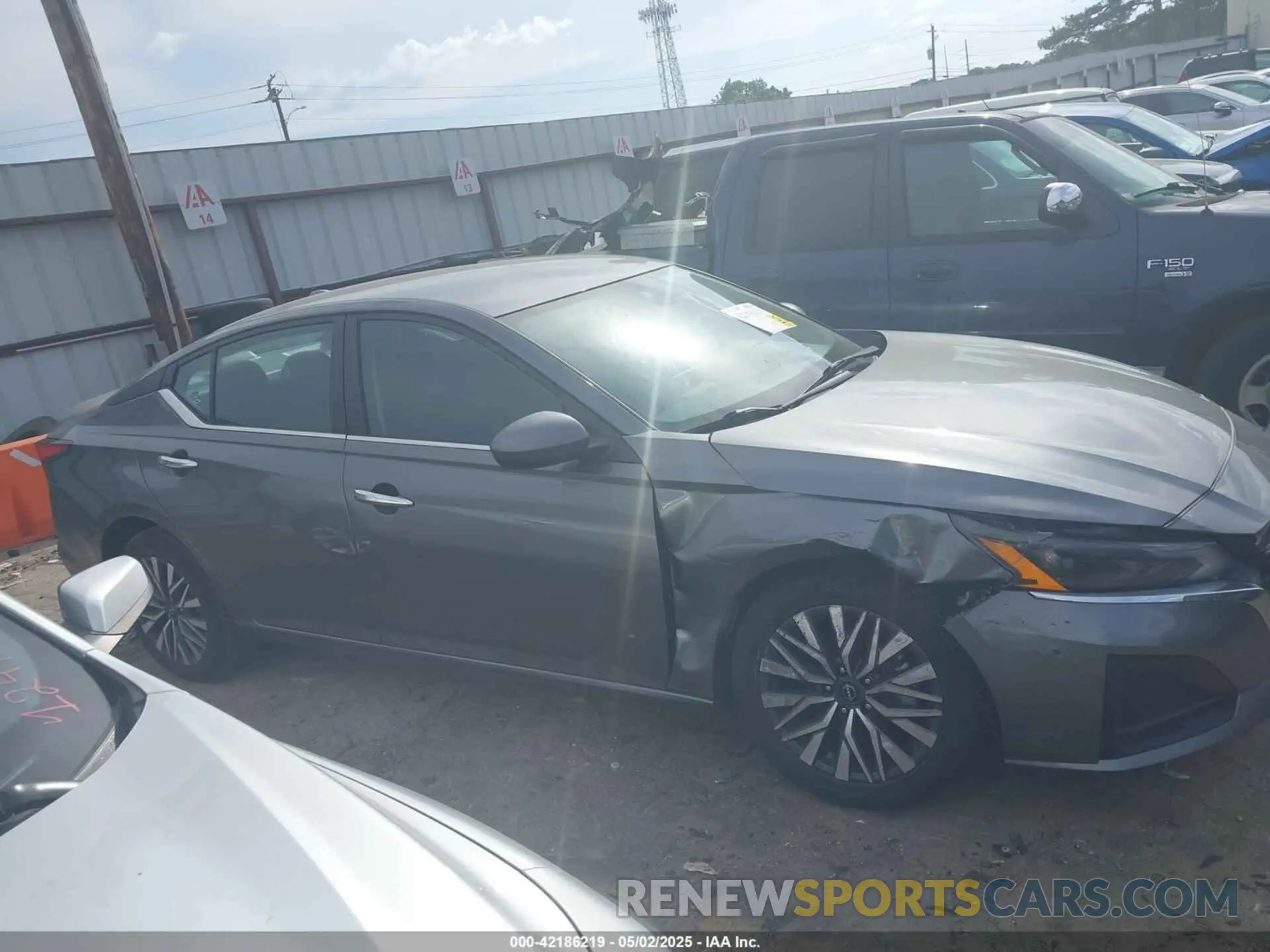 13 Photograph of a damaged car 1N4BL4DW8PN371092 NISSAN ALTIMA 2023