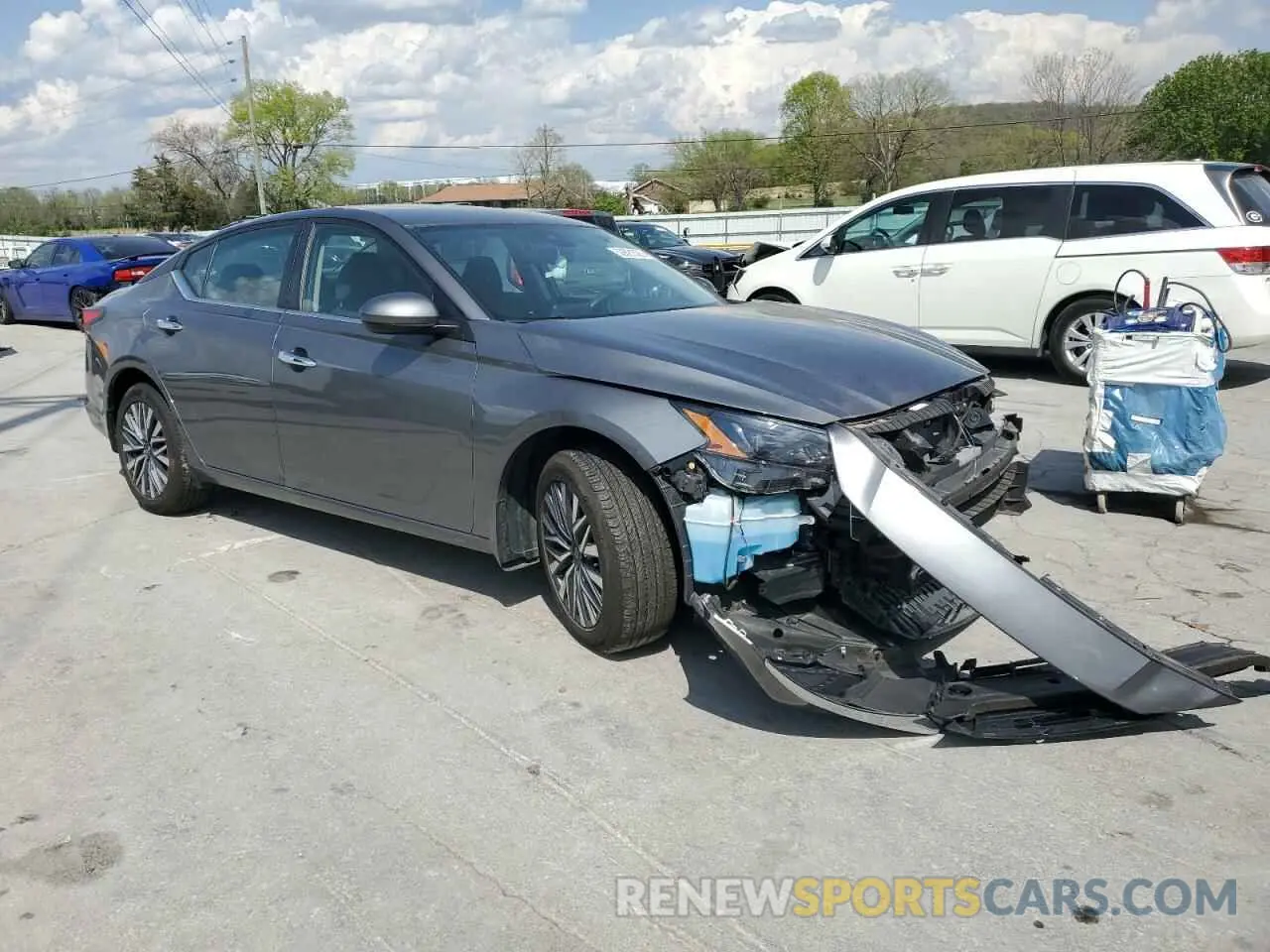 4 Photograph of a damaged car 1N4BL4DW8PN405760 NISSAN ALTIMA 2023