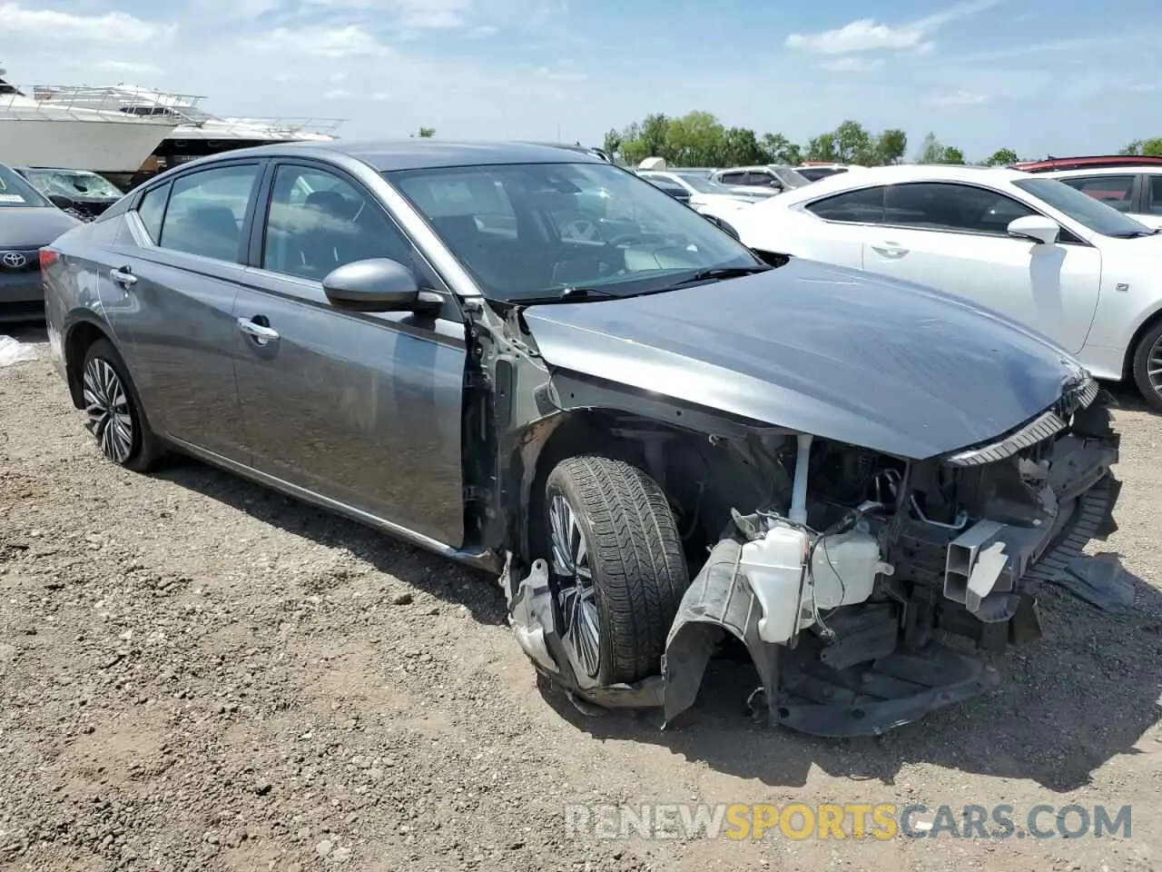 4 Photograph of a damaged car 1N4BL4DW9PN310169 NISSAN ALTIMA 2023
