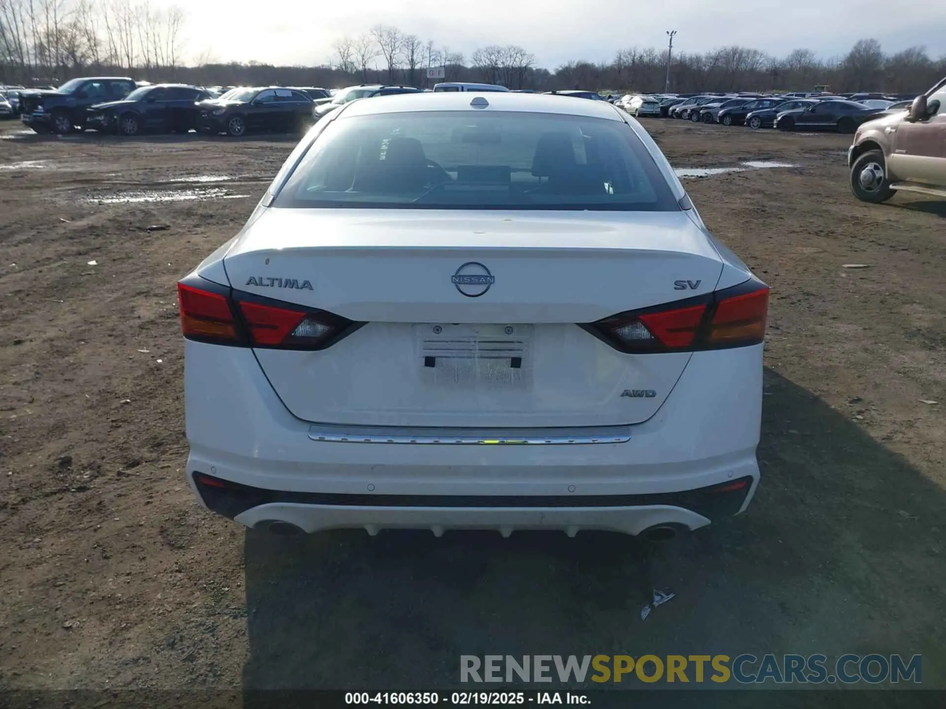 16 Photograph of a damaged car 1N4BL4DW9PN408845 NISSAN ALTIMA 2023