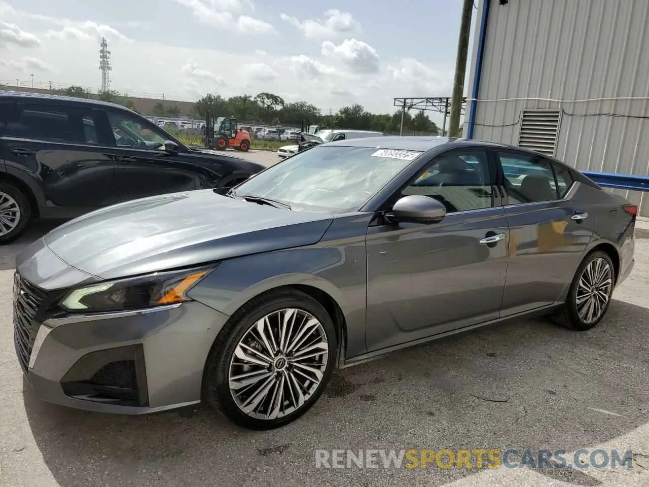 1 Photograph of a damaged car 1N4BL4EV1PN363230 NISSAN ALTIMA 2023