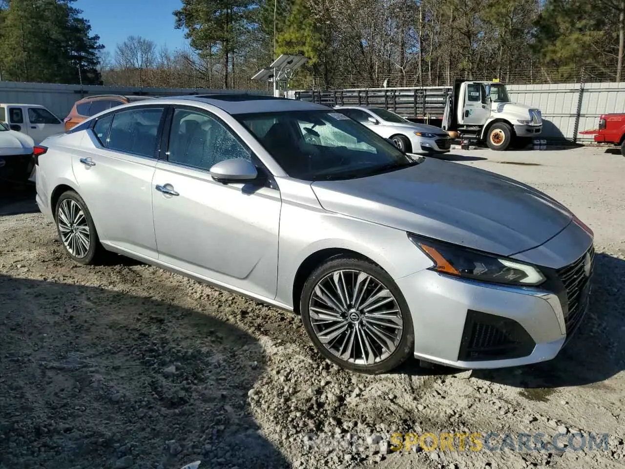 4 Photograph of a damaged car 1N4BL4EV1PN388273 NISSAN ALTIMA 2023