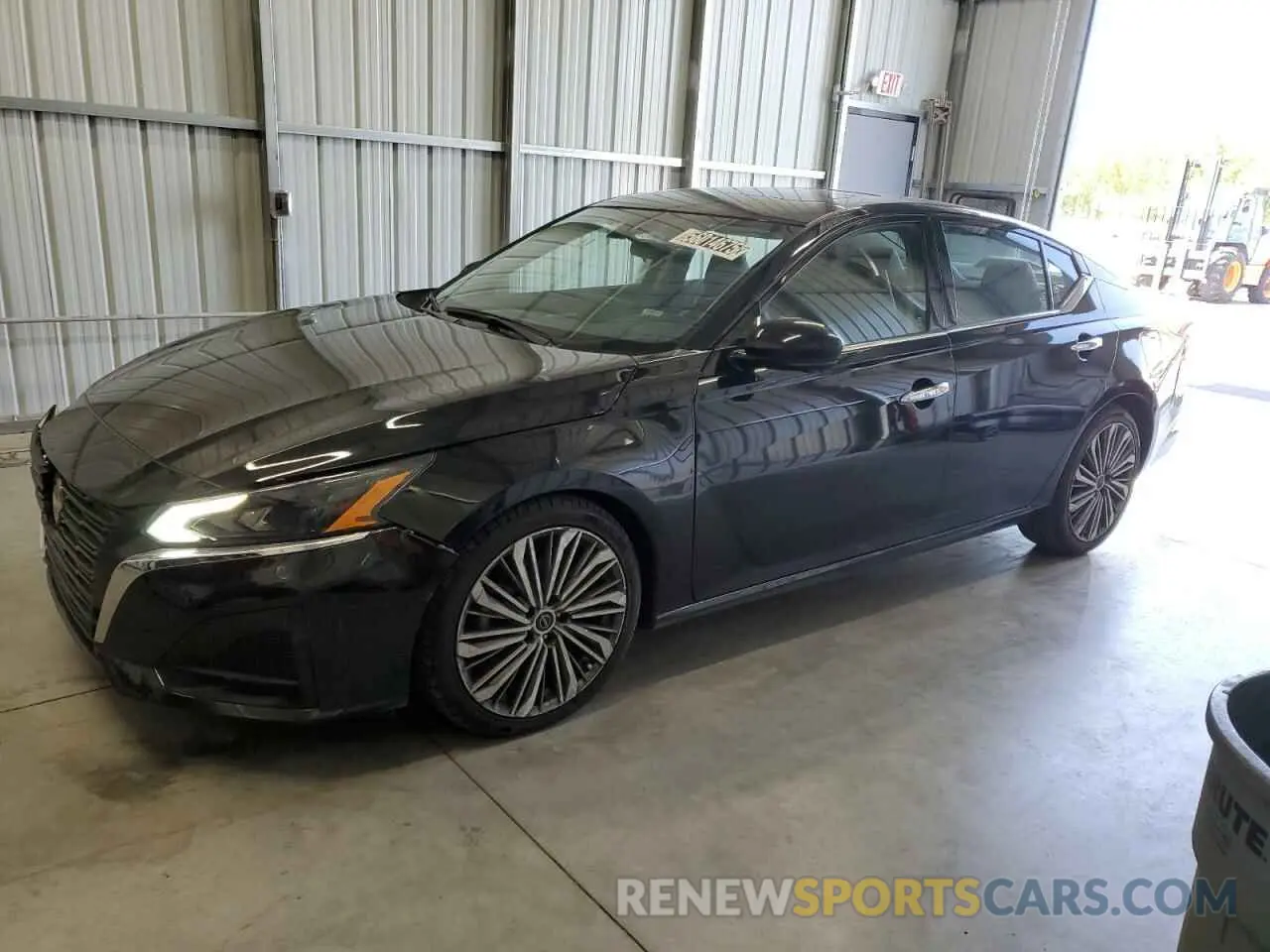 1 Photograph of a damaged car 1N4BL4EV1PN397605 NISSAN ALTIMA 2023