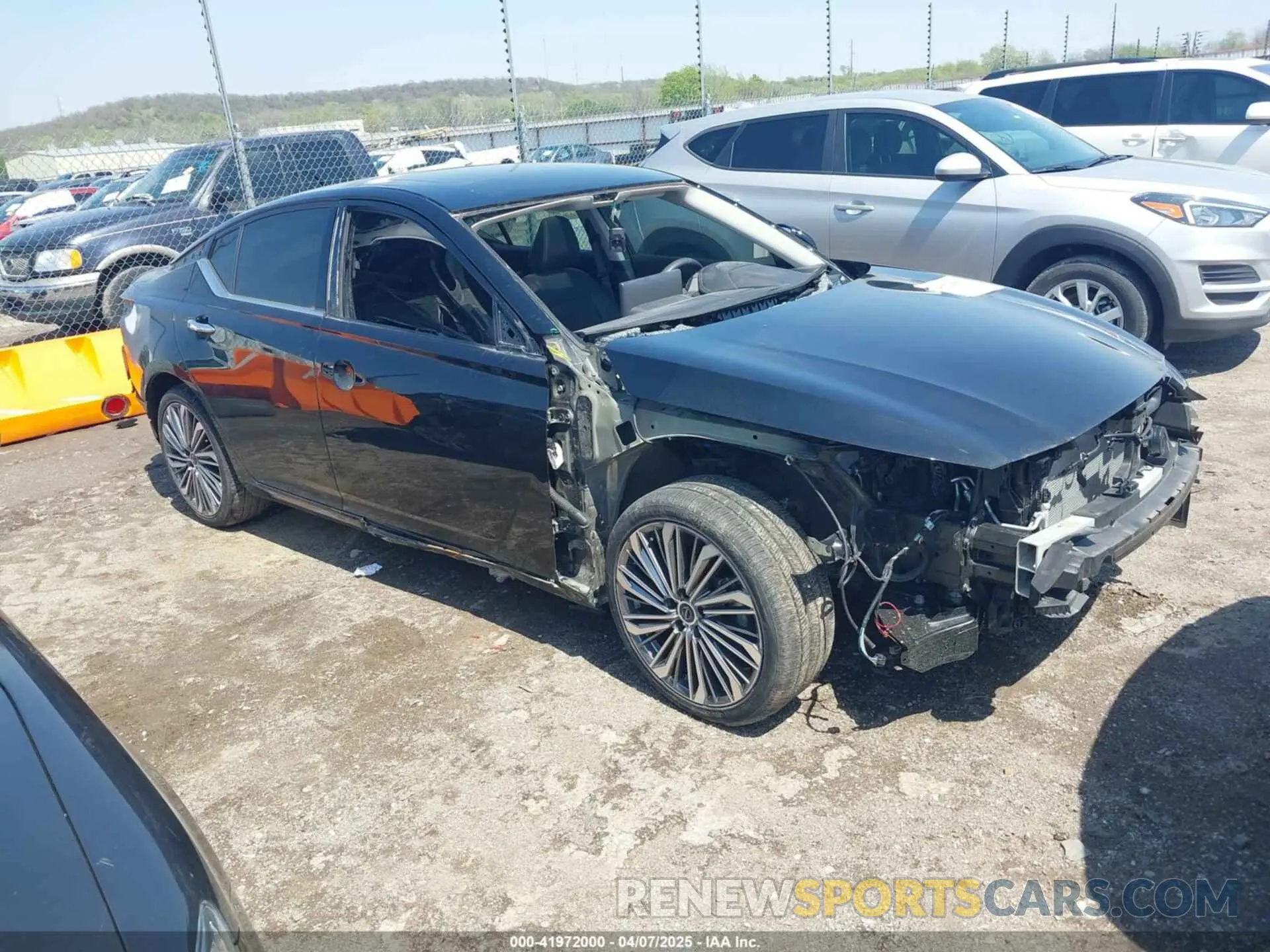 1 Photograph of a damaged car 1N4BL4EV1PN426102 NISSAN ALTIMA 2023