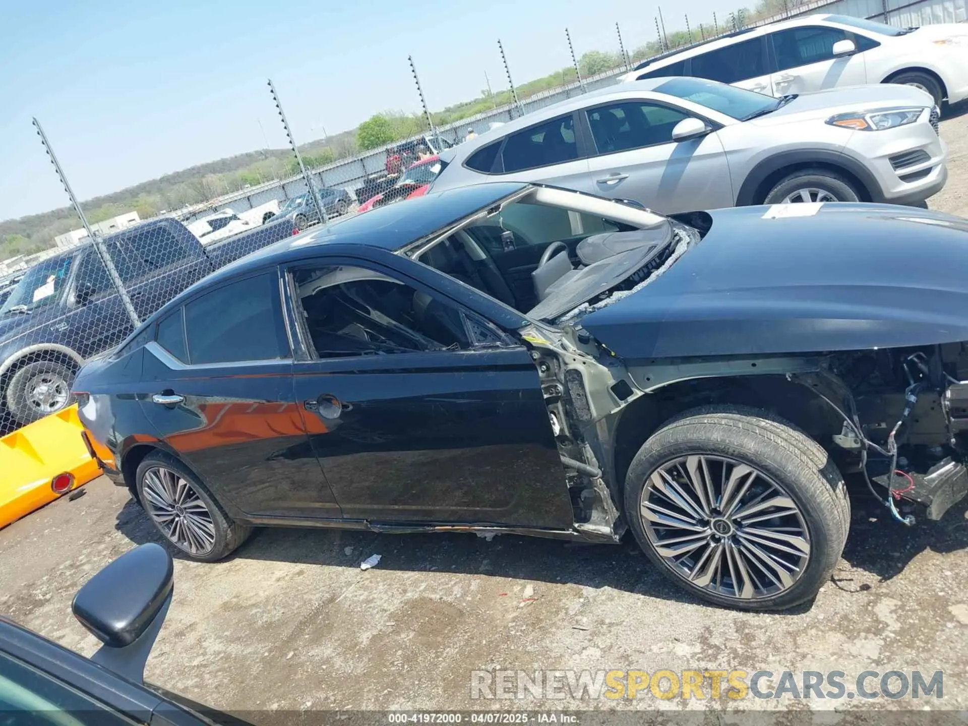 14 Photograph of a damaged car 1N4BL4EV1PN426102 NISSAN ALTIMA 2023