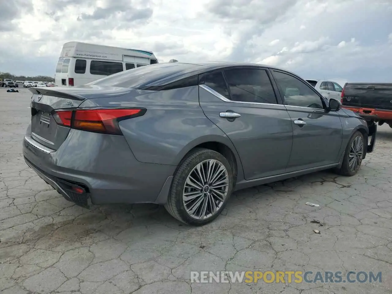 3 Photograph of a damaged car 1N4BL4EV2PN380988 NISSAN ALTIMA 2023