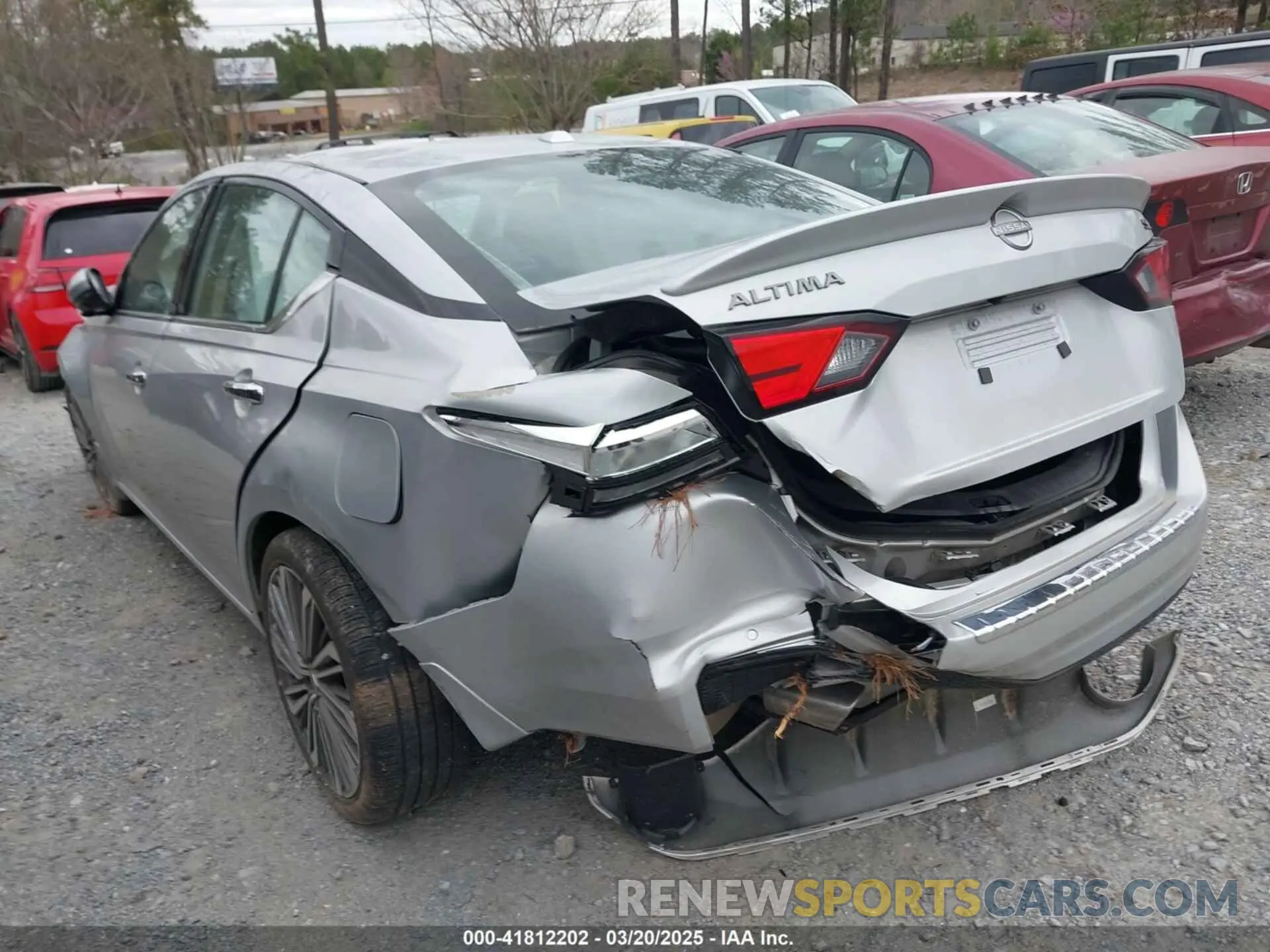 3 Photograph of a damaged car 1N4BL4EV2PN381834 NISSAN ALTIMA 2023