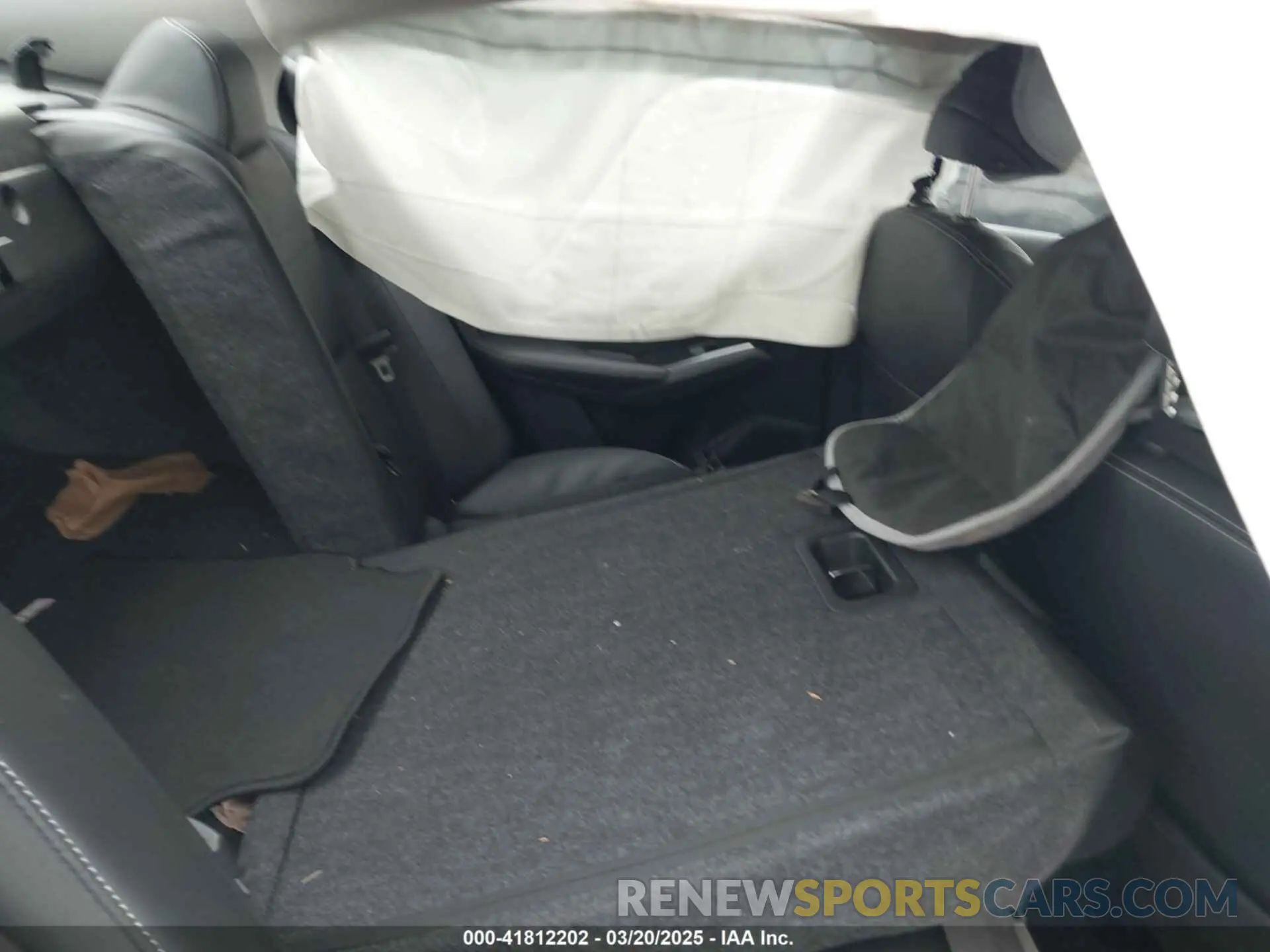 8 Photograph of a damaged car 1N4BL4EV2PN381834 NISSAN ALTIMA 2023