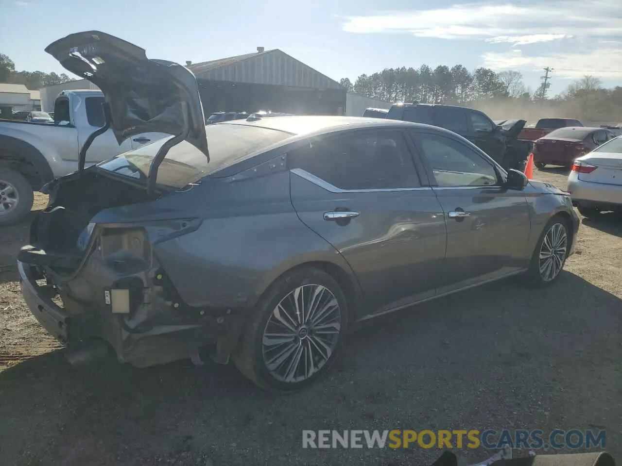 3 Photograph of a damaged car 1N4BL4EV2PN399590 NISSAN ALTIMA 2023