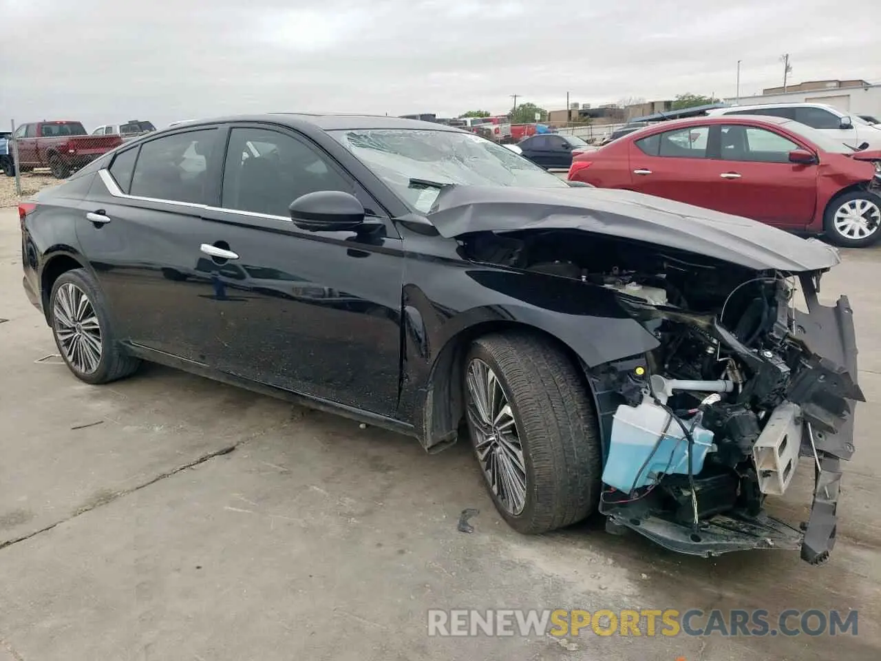 4 Photograph of a damaged car 1N4BL4EV3PN345196 NISSAN ALTIMA 2023