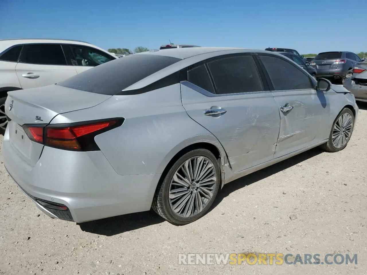 3 Photograph of a damaged car 1N4BL4EV4PN418074 NISSAN ALTIMA 2023