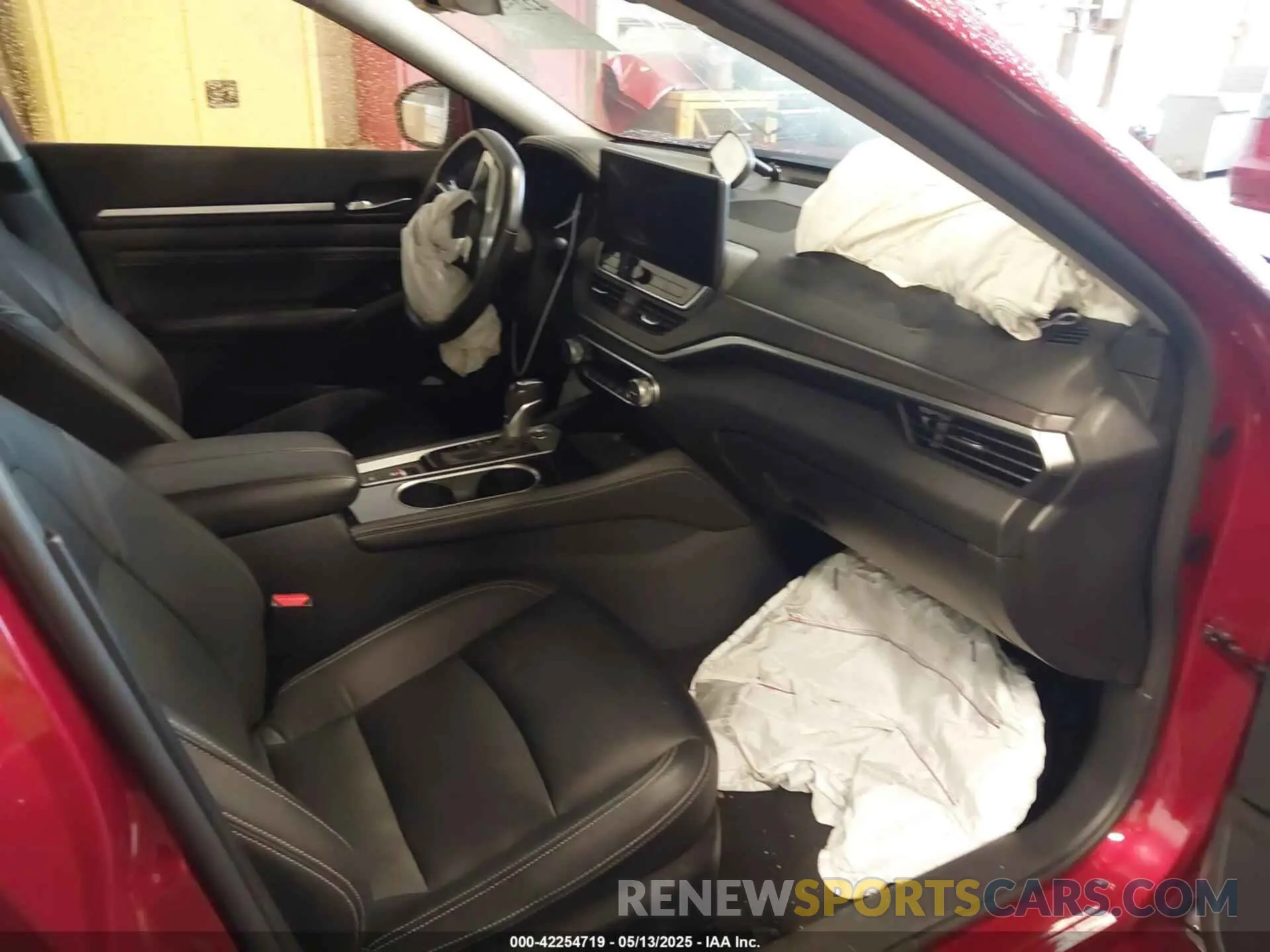 5 Photograph of a damaged car 1N4BL4EV5PN356104 NISSAN ALTIMA 2023
