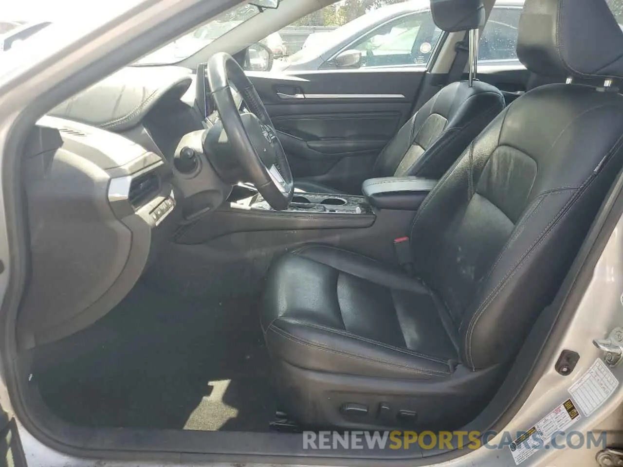 7 Photograph of a damaged car 1N4BL4EV5PN413451 NISSAN ALTIMA 2023