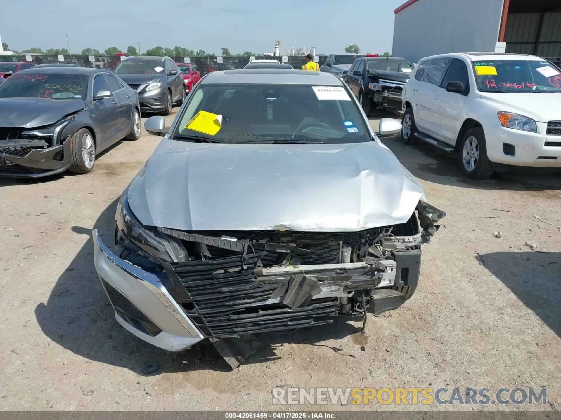 13 Photograph of a damaged car 1N4BL4EV7PN370313 NISSAN ALTIMA 2023