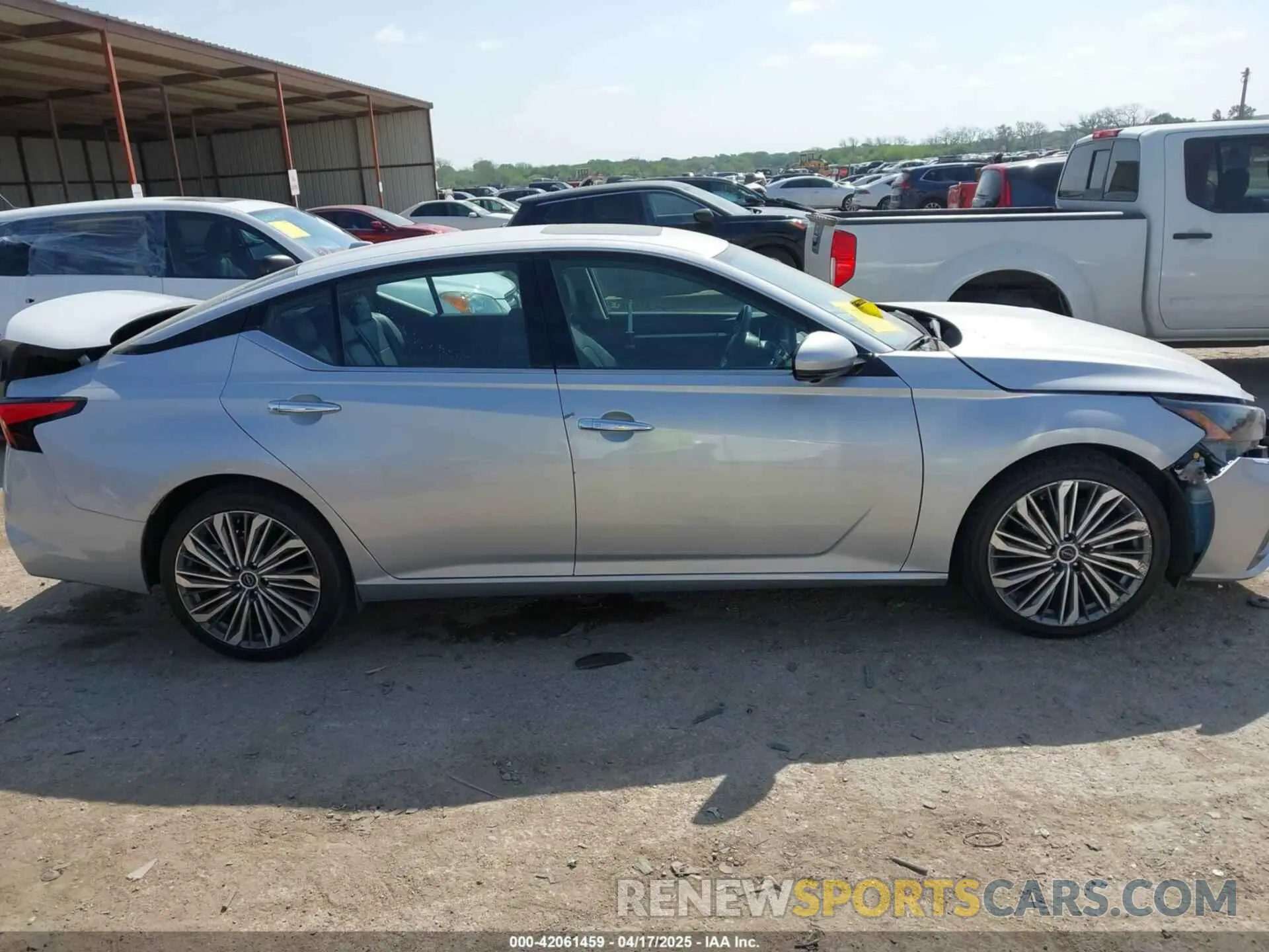 14 Photograph of a damaged car 1N4BL4EV7PN370313 NISSAN ALTIMA 2023