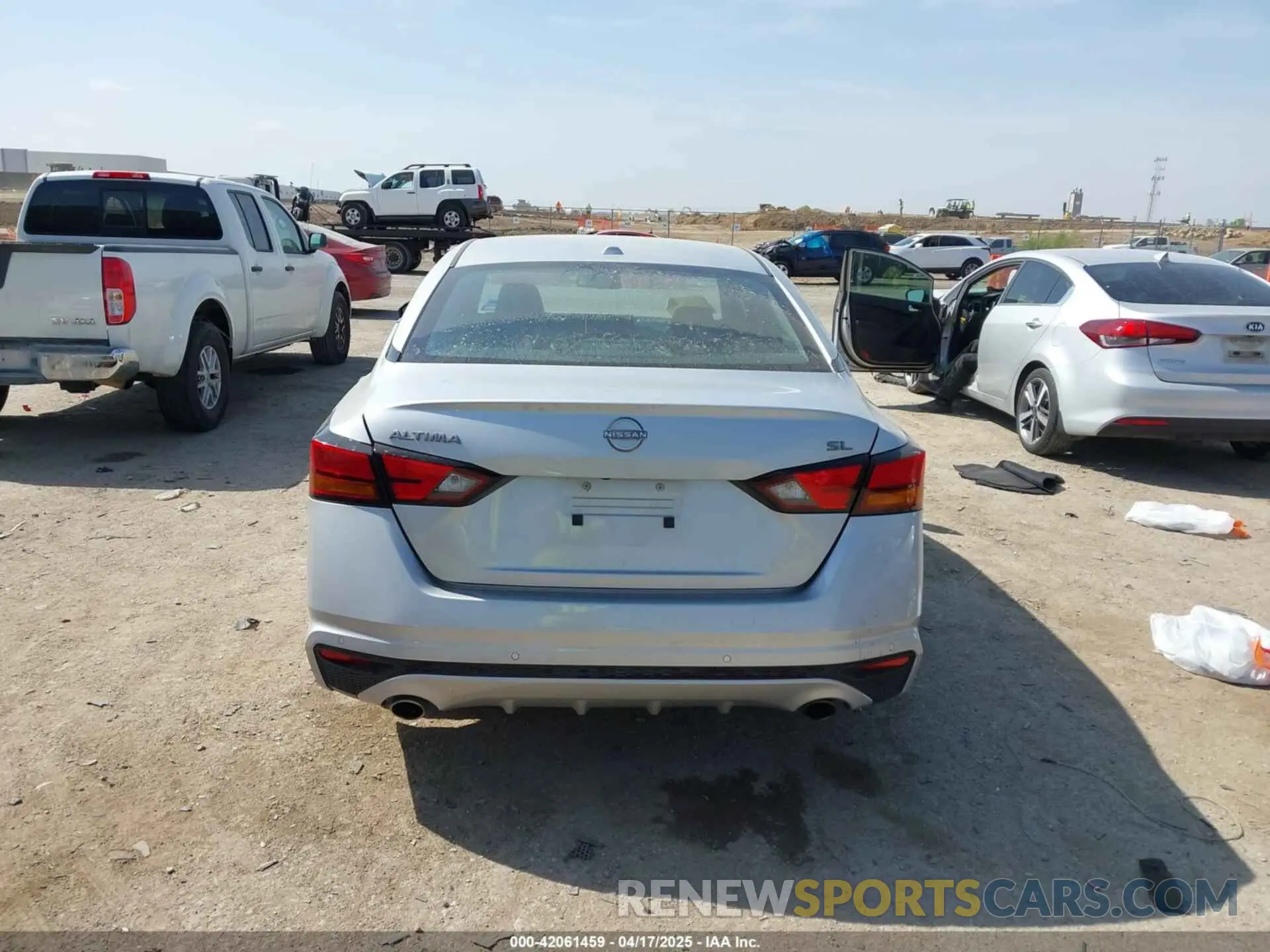 17 Photograph of a damaged car 1N4BL4EV7PN370313 NISSAN ALTIMA 2023