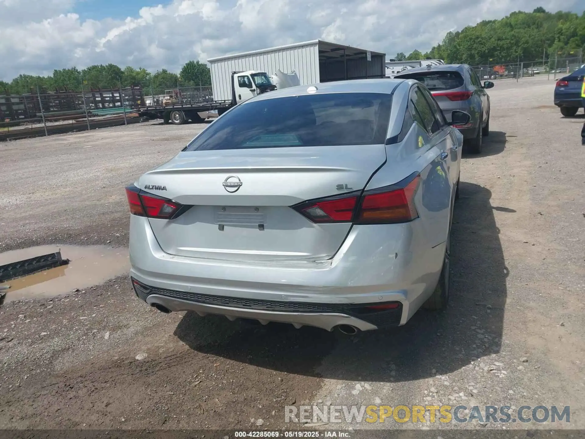 16 Photograph of a damaged car 1N4BL4EV7PN370604 NISSAN ALTIMA 2023