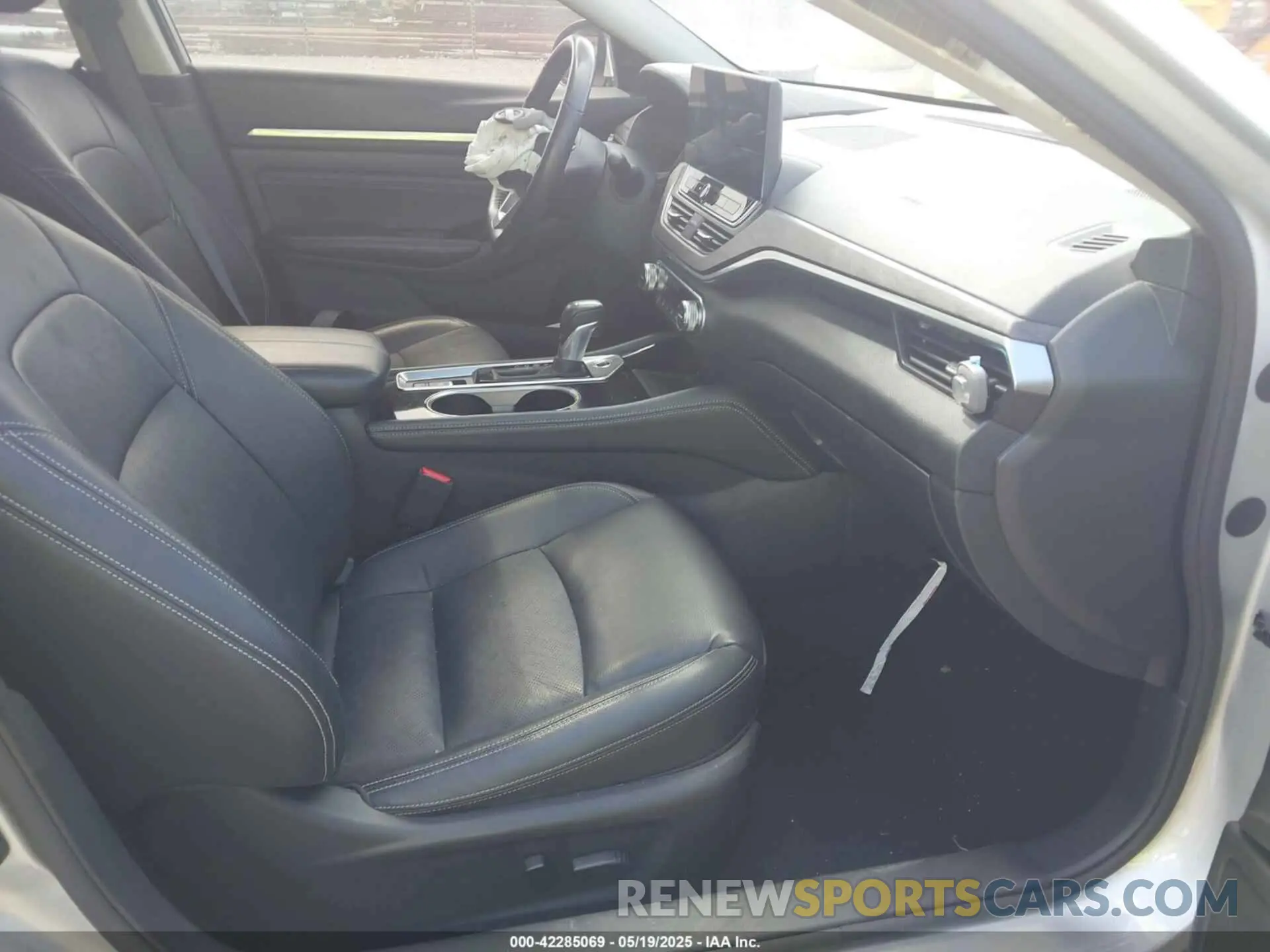 5 Photograph of a damaged car 1N4BL4EV7PN370604 NISSAN ALTIMA 2023
